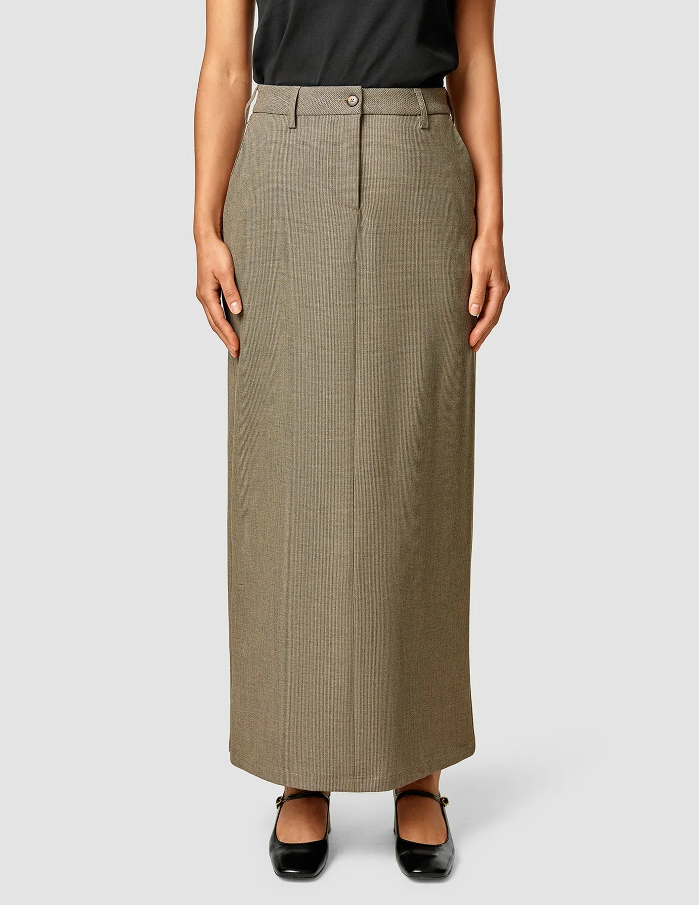 Essential Maxi Skirt Latte Cozy Vibes
