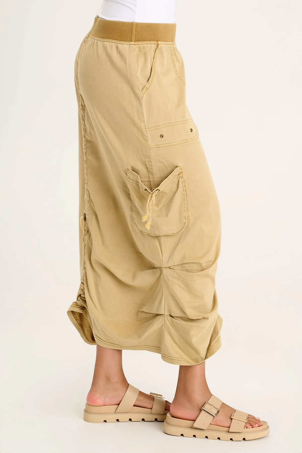 Macken Skirt ButterySoftTexture Drive Core