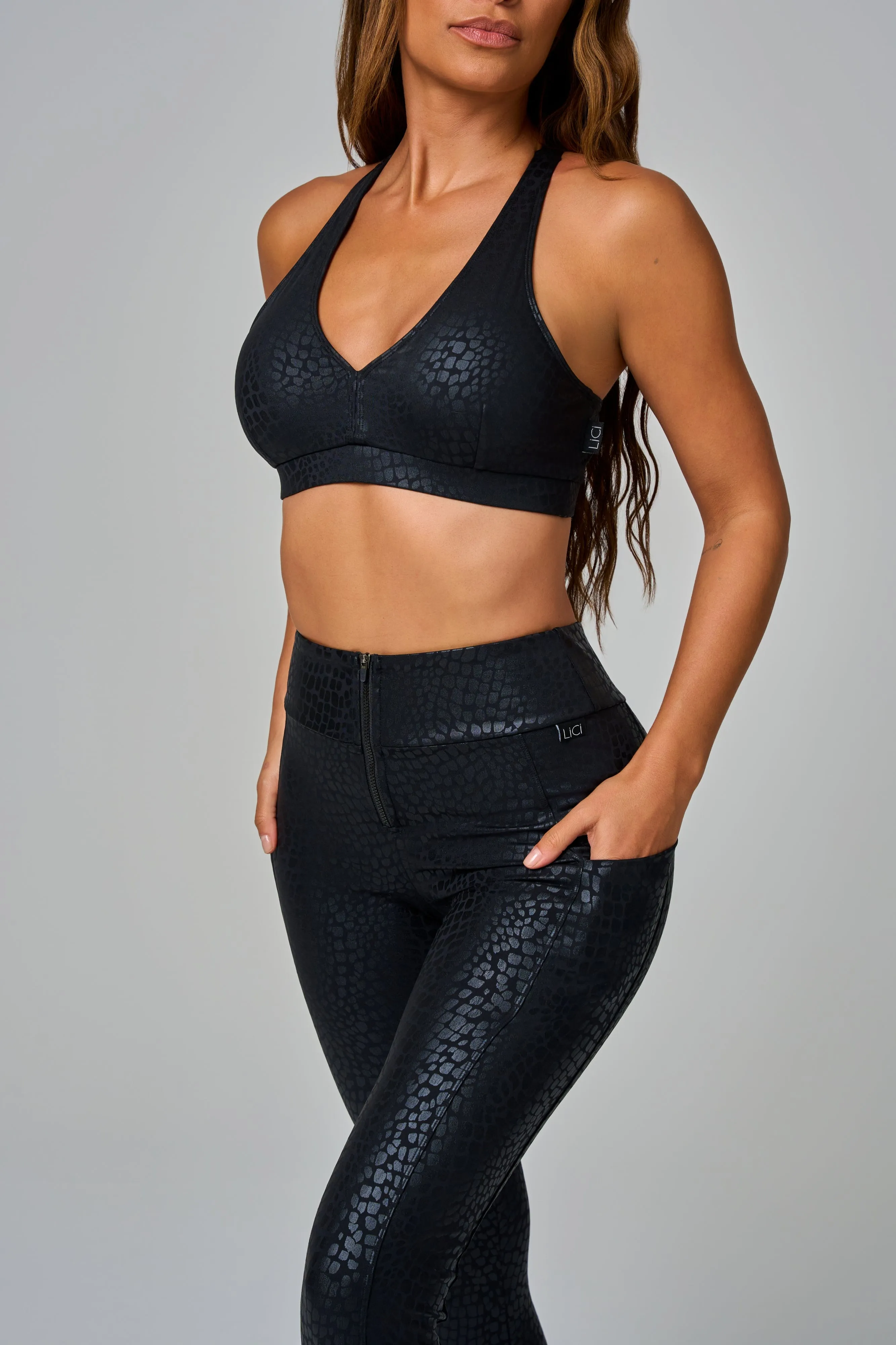 Luxe Zipper Pocket Legging SlipResistantHem