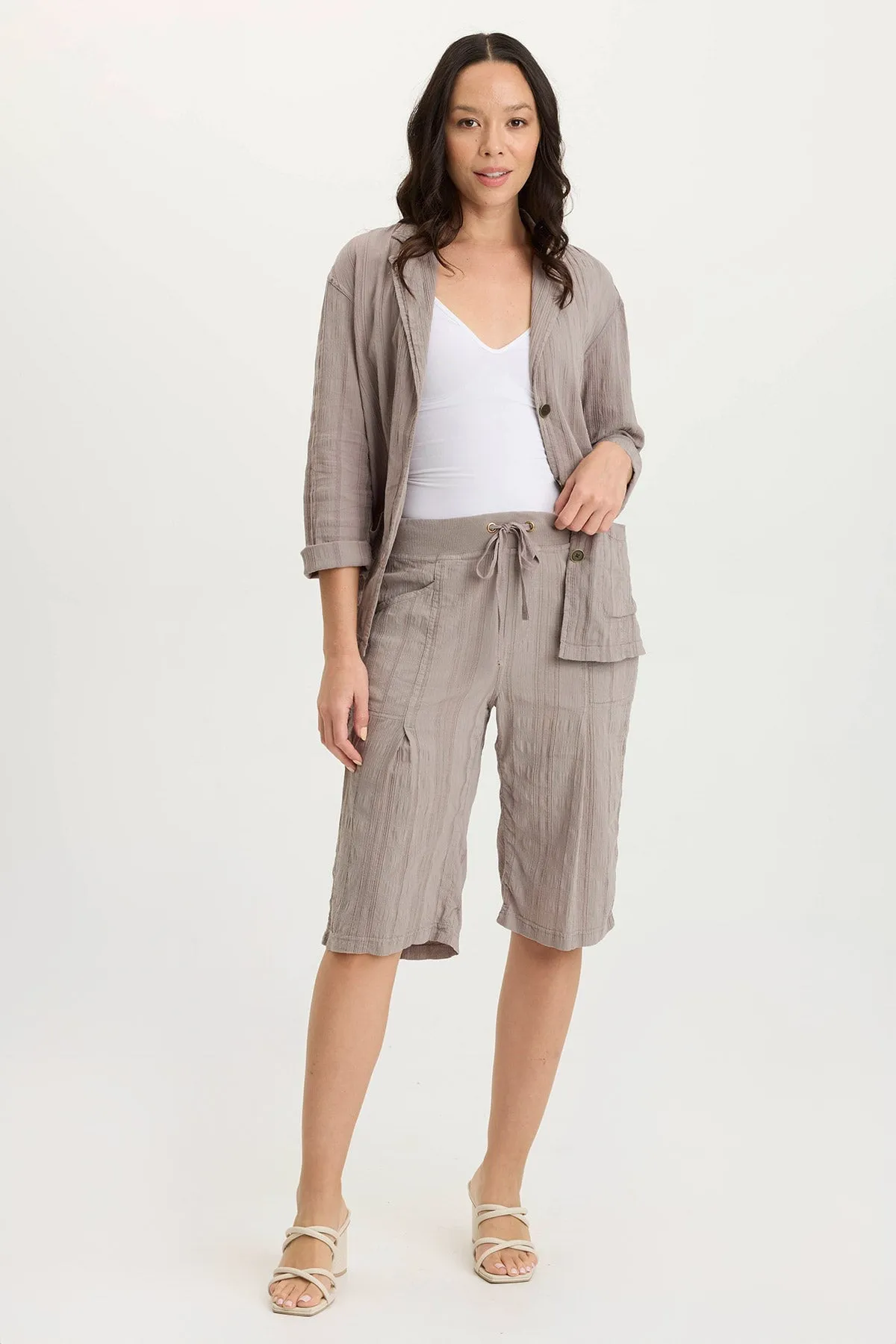 Sheer Glow High End Osbert Textured Gauze Multi-Pocket Bermuda Short