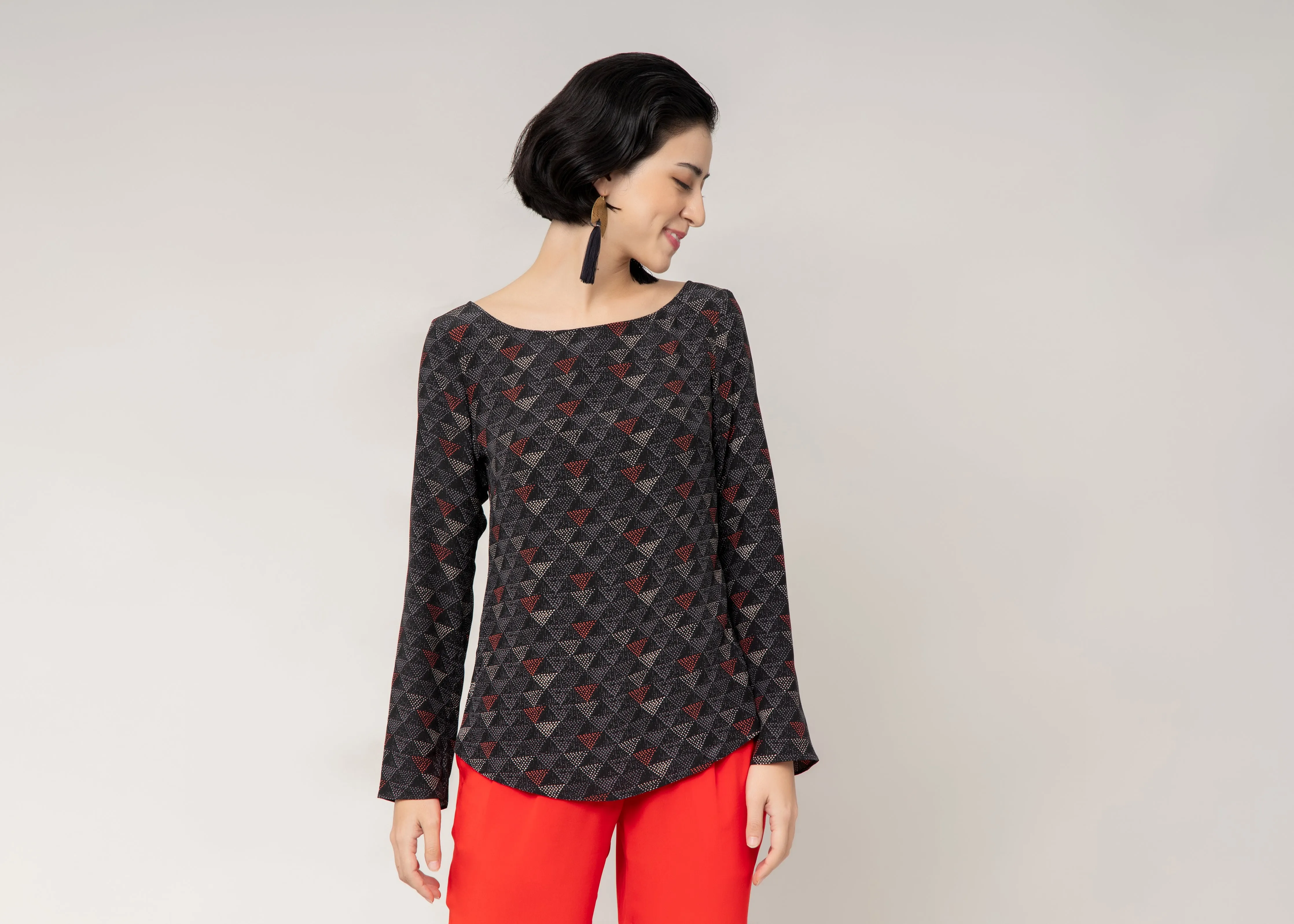 JAK - BATIKA Pearl Tone Mesh Glow
