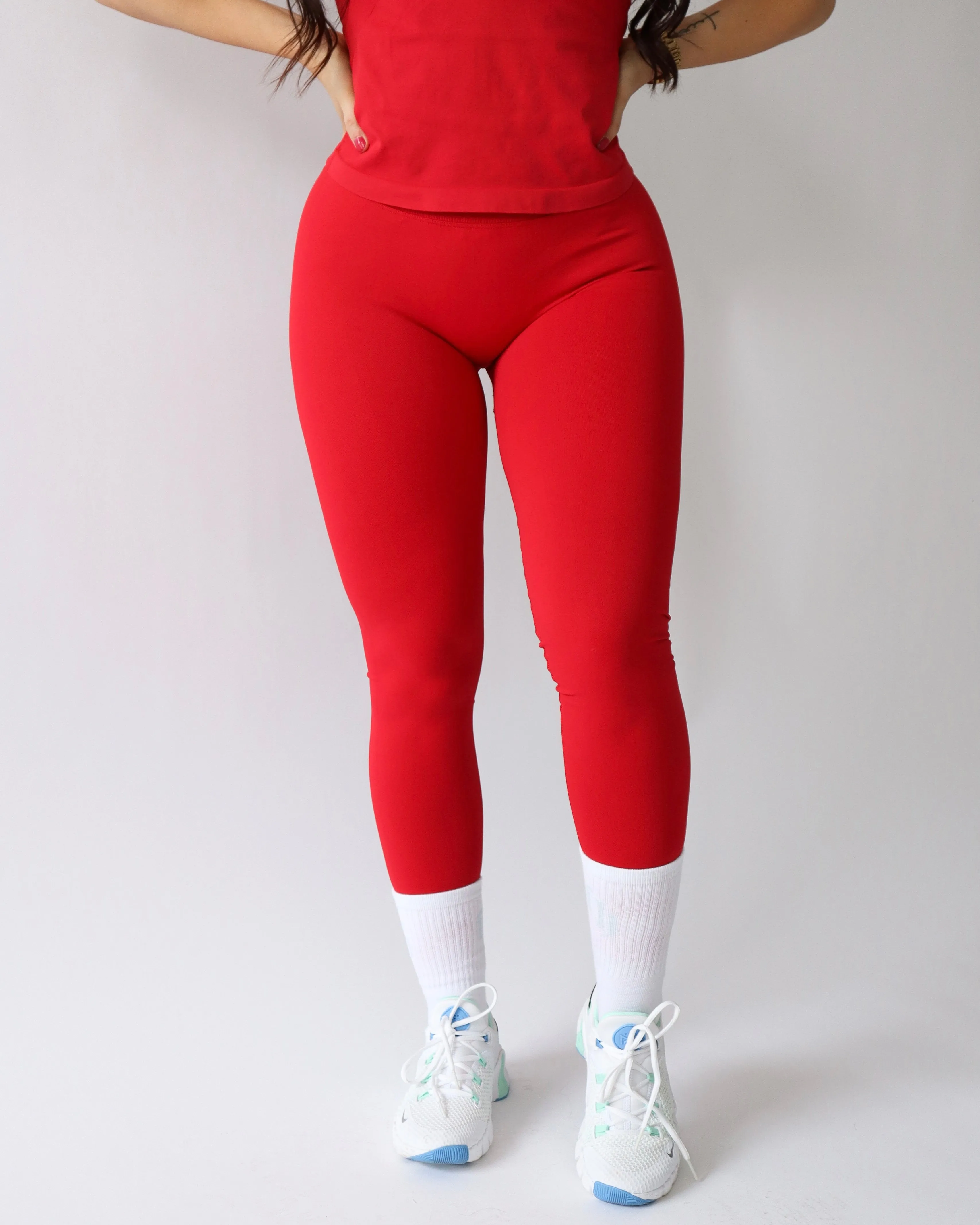 Ascend Leggings 27" - Strawberry Move Friendly slim fit