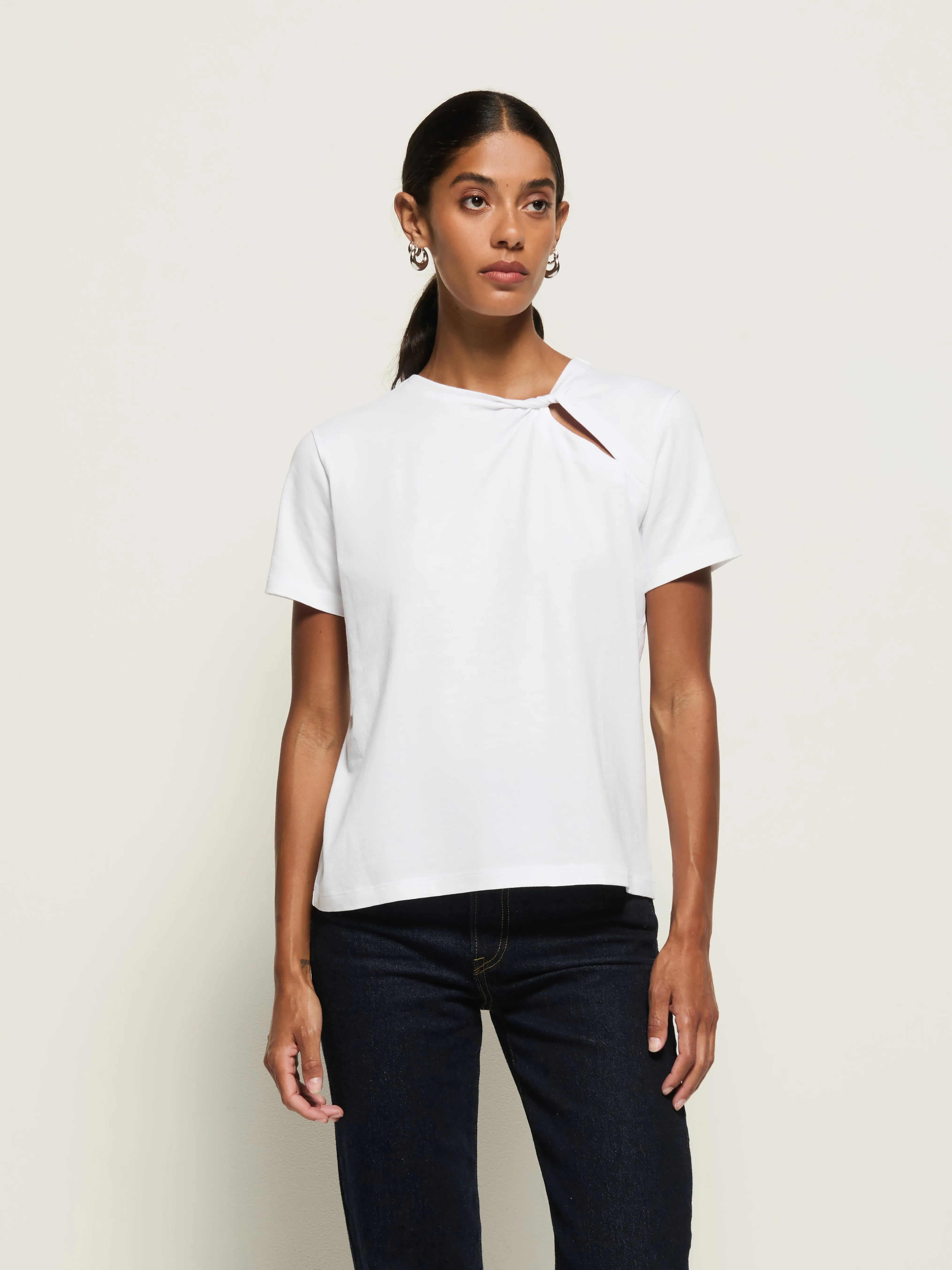 Taya Twist Neck Tee DoubleStitchReinforcement