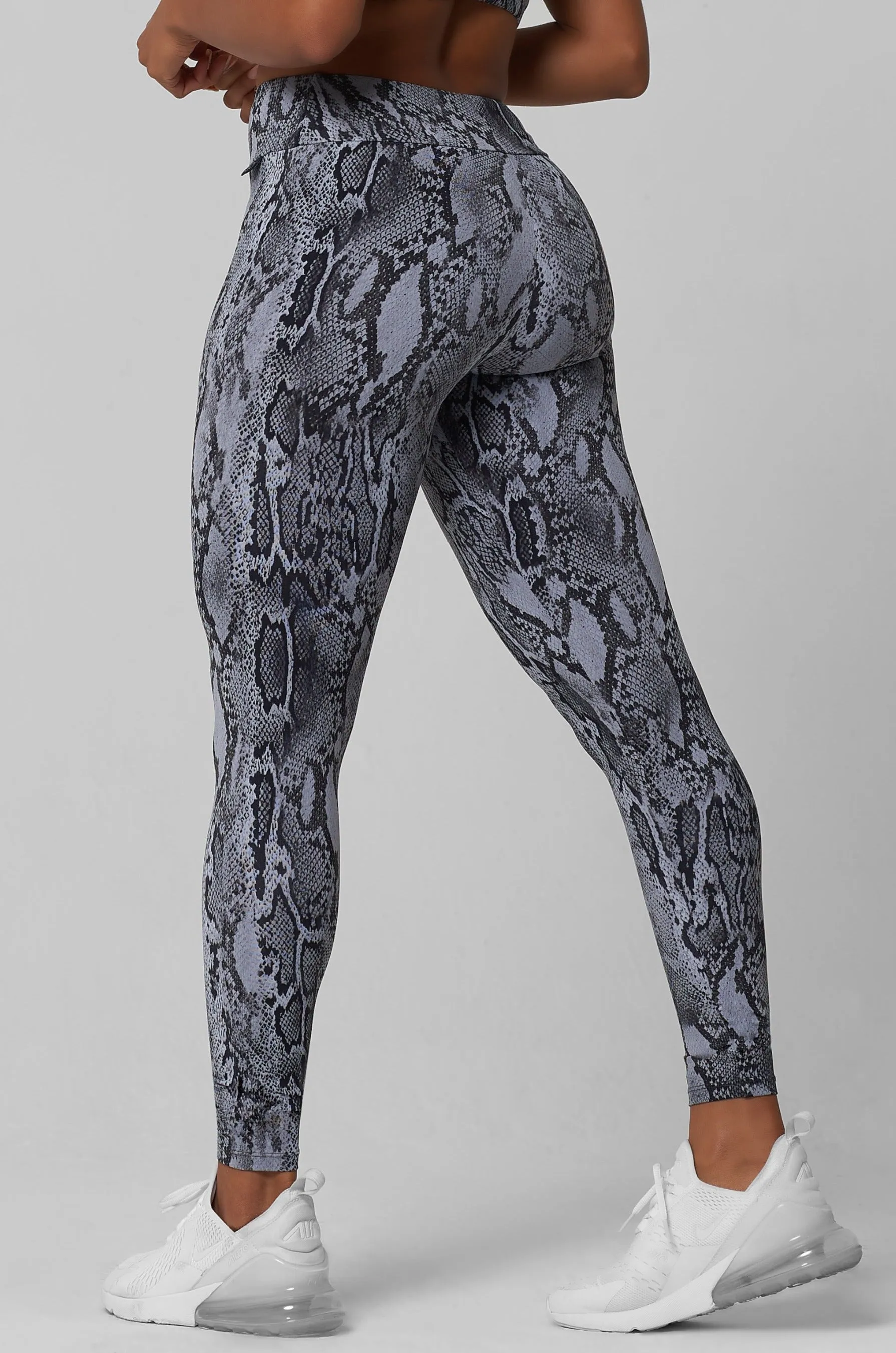 HygroscopicFiber Grounded Regular Legging
