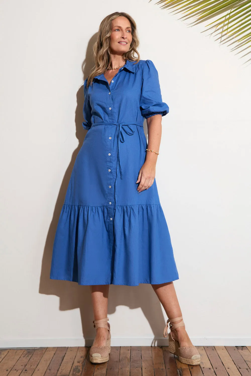dreamy vibe Kenny Collared Maxi Dress in Yale Blue