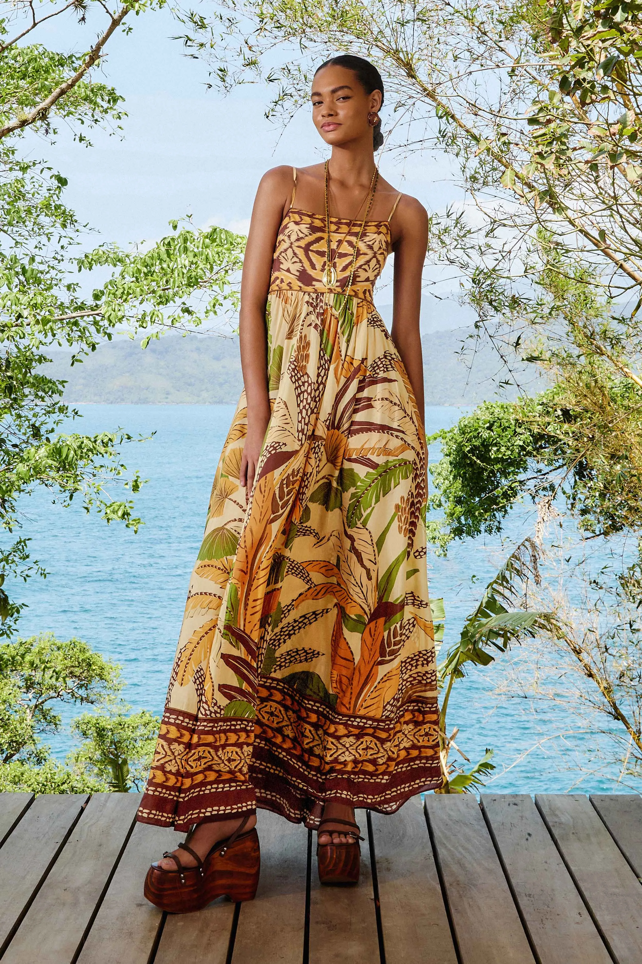 Travel Easy Sand Foliage Sketch Maxi Dress