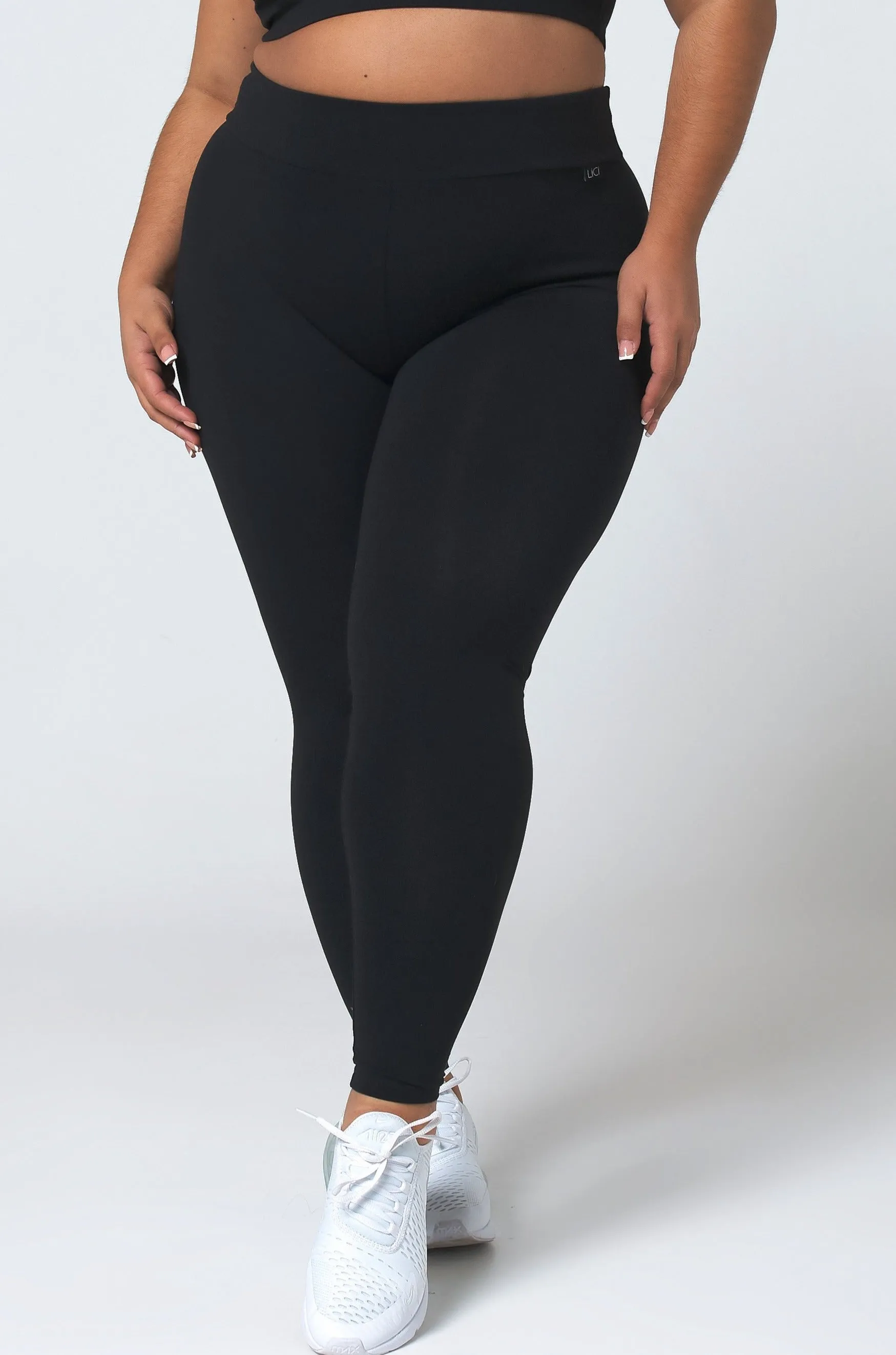 Peace Core Black Regular Legging