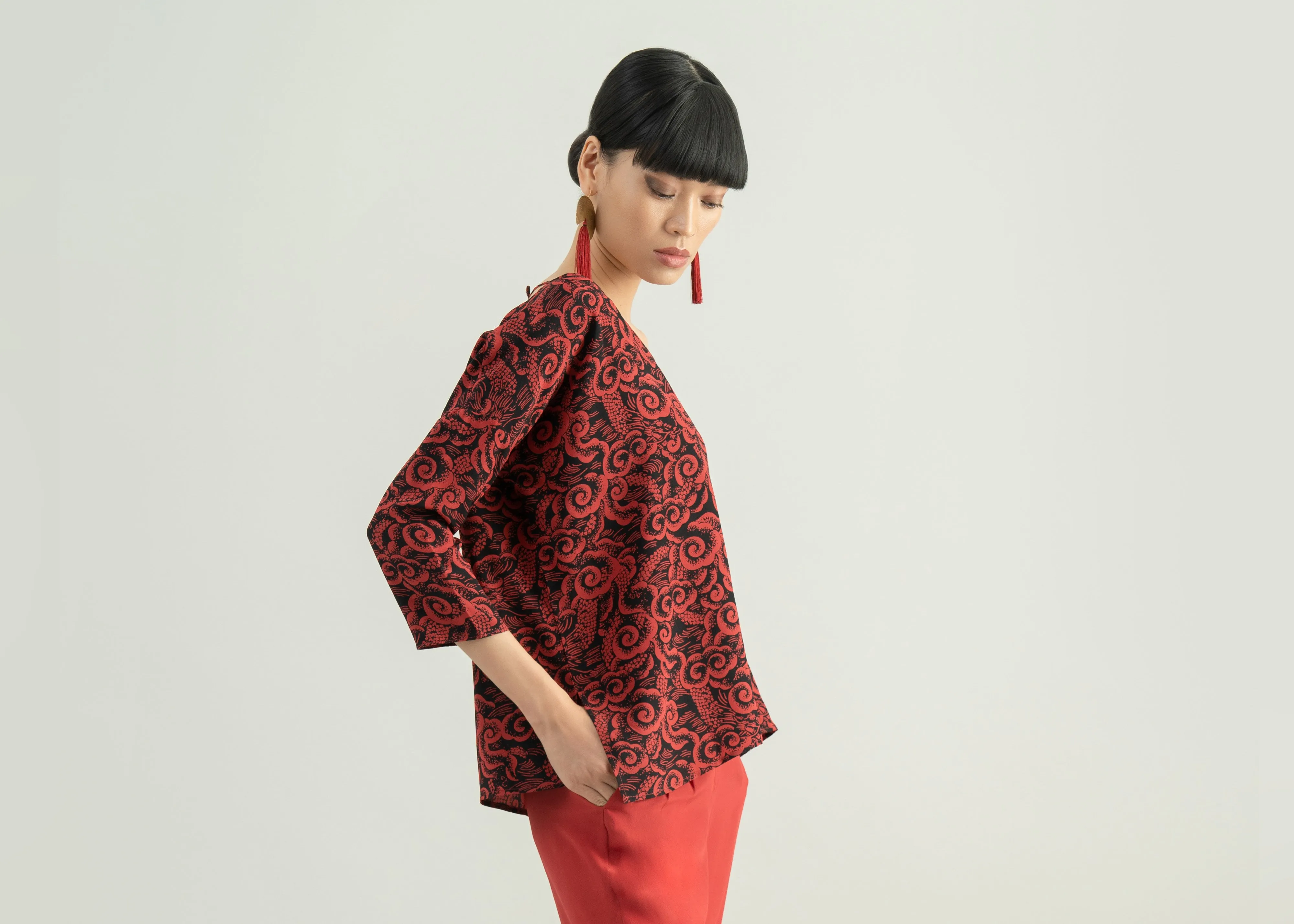 DoubleLayered Fabric ATLAS - LONG DAO RED