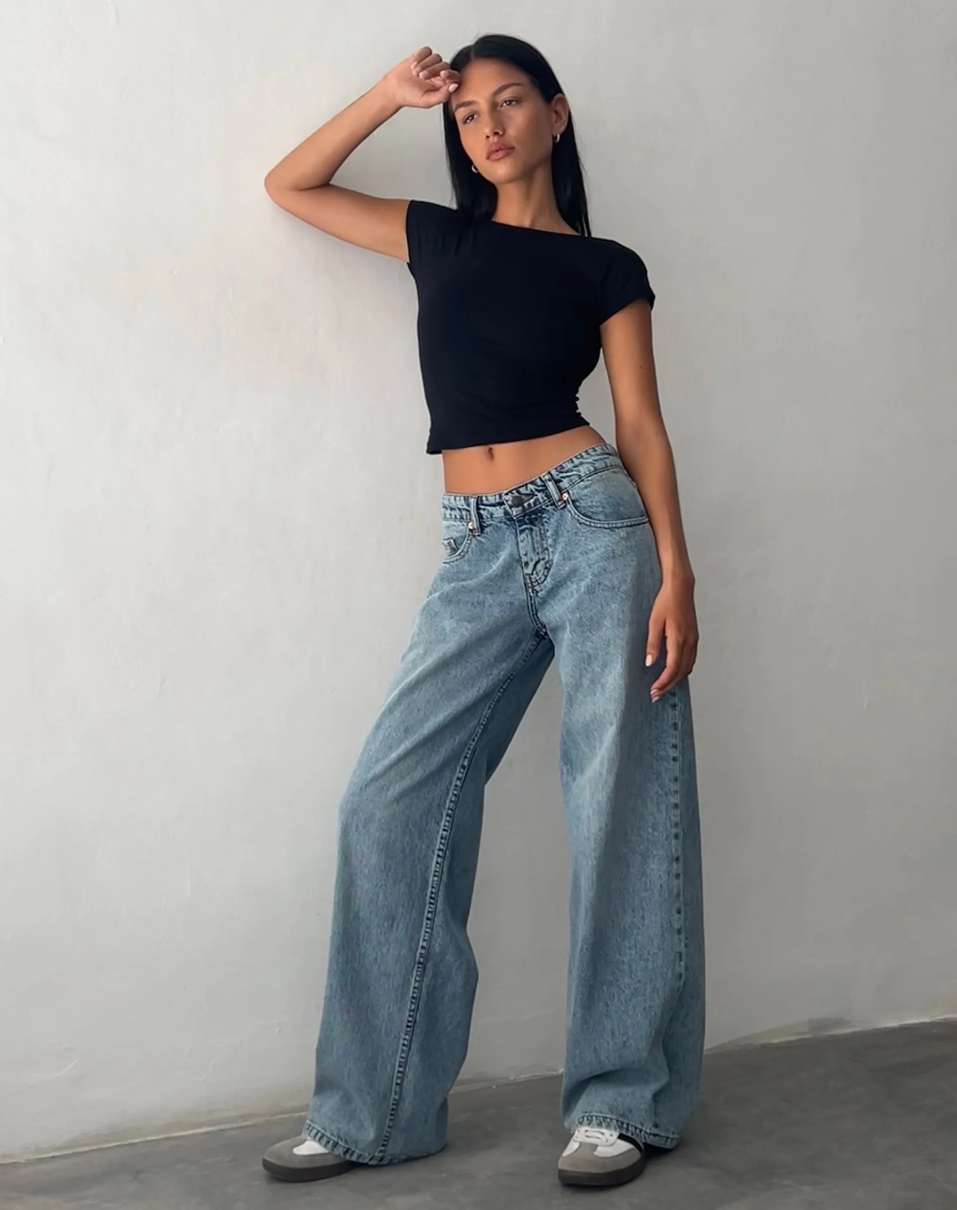 Air Move ConvertibleStyle Roomy Extra Wide Low Rise Jeans in Vintage Blue Wash
