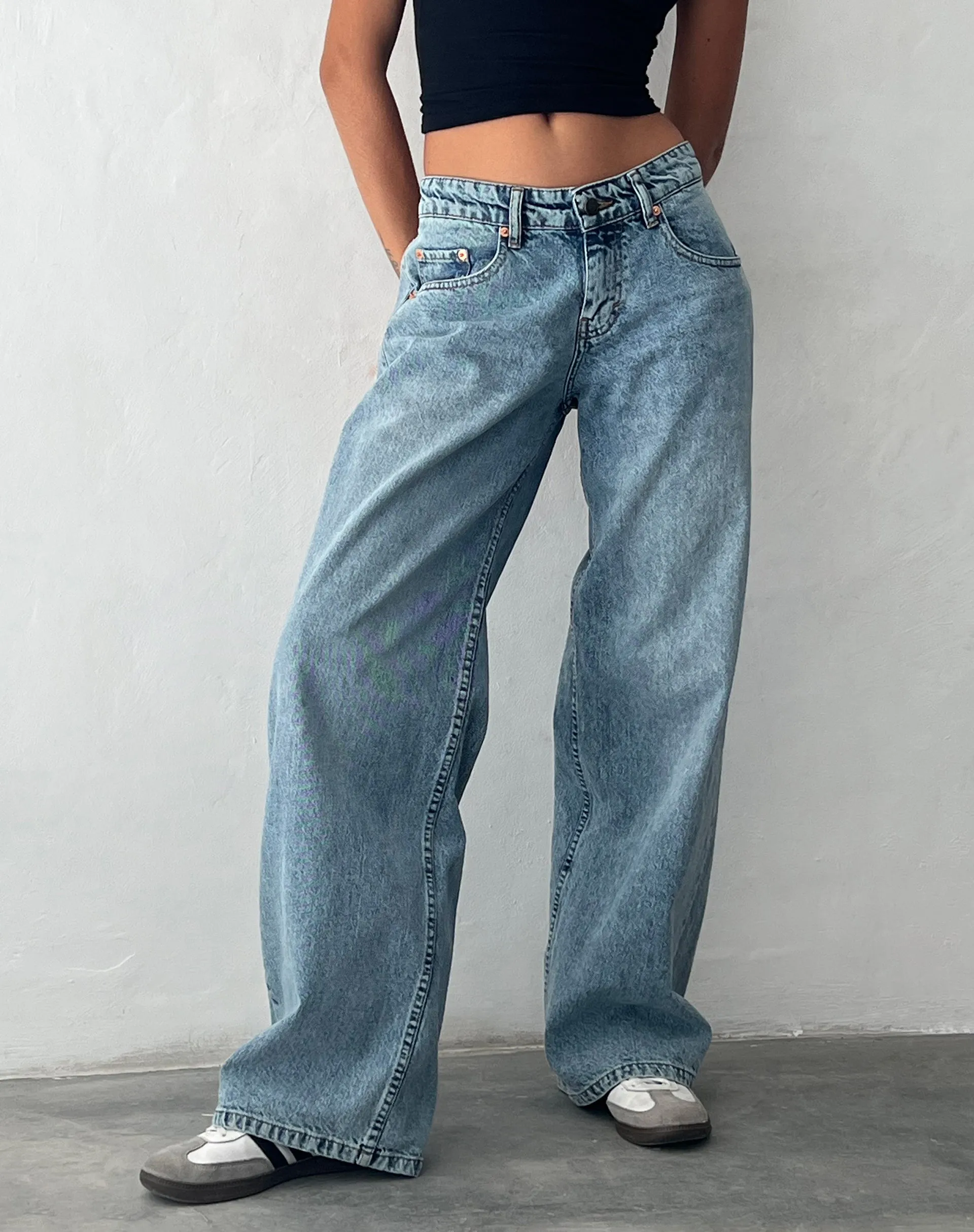 Roomy Extra Wide Low Rise Jeans in Vintage Blue Wash WrinkleResistantFabric