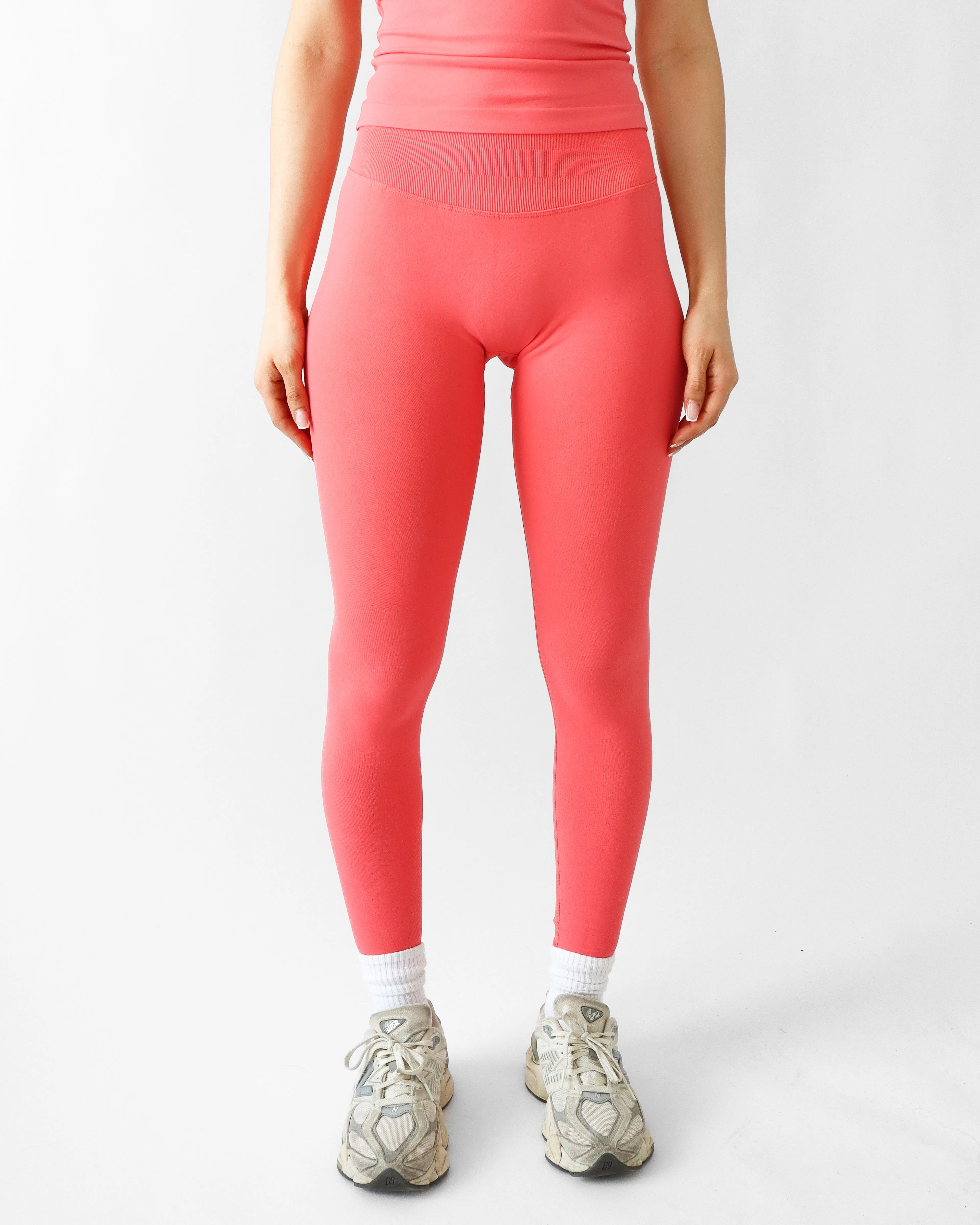 Petite Size Daily Routine Ascend Leggings 27" - Grapefruit
