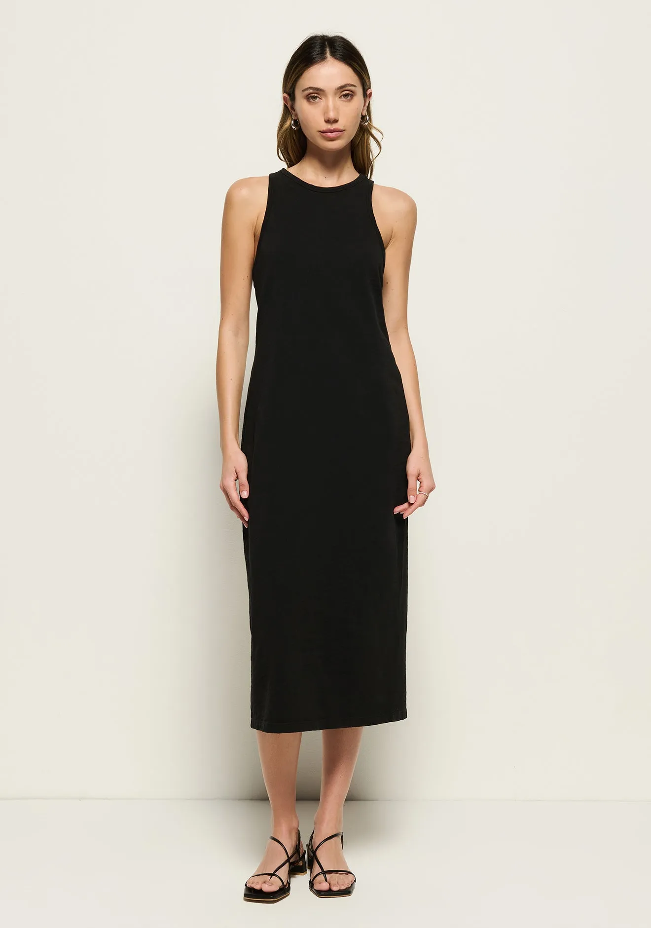 Game Core Dani Tank Midi