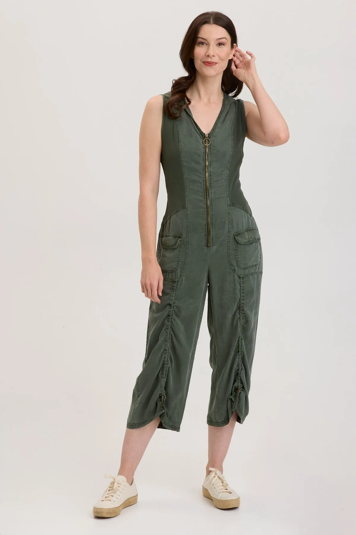 WrinkleResistantClothing ThermalRegulation Hewitt Hooded Jumpsuit