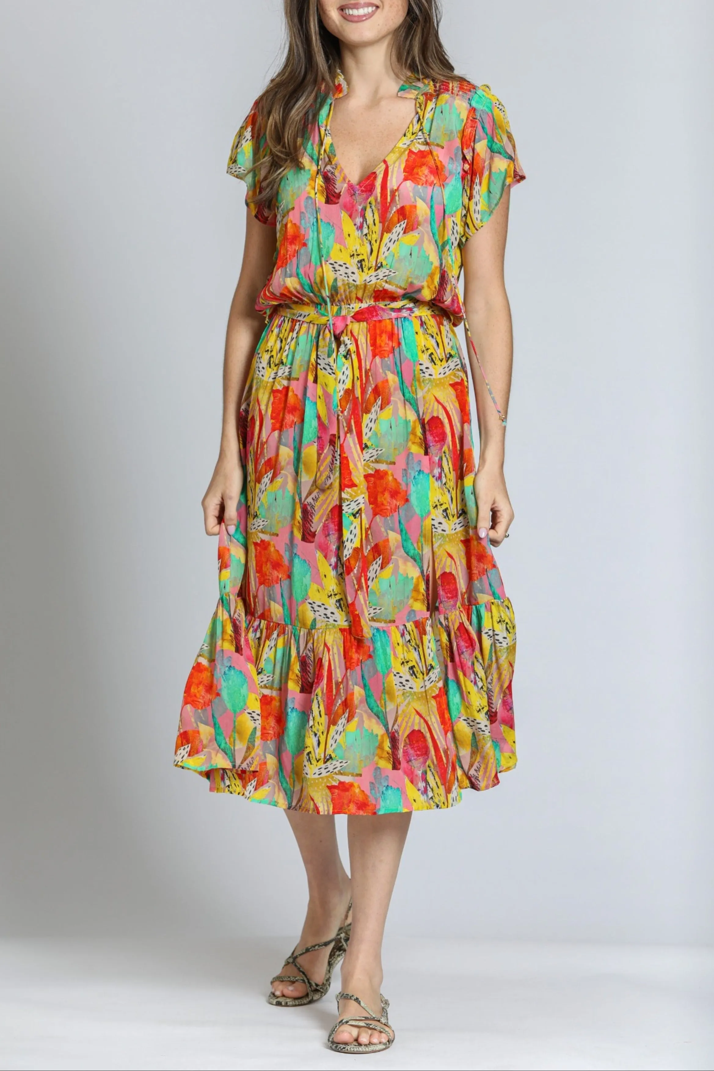 Short Sleeve Dress With Smocked Shoulder Detail Sharp Line Ship Glow