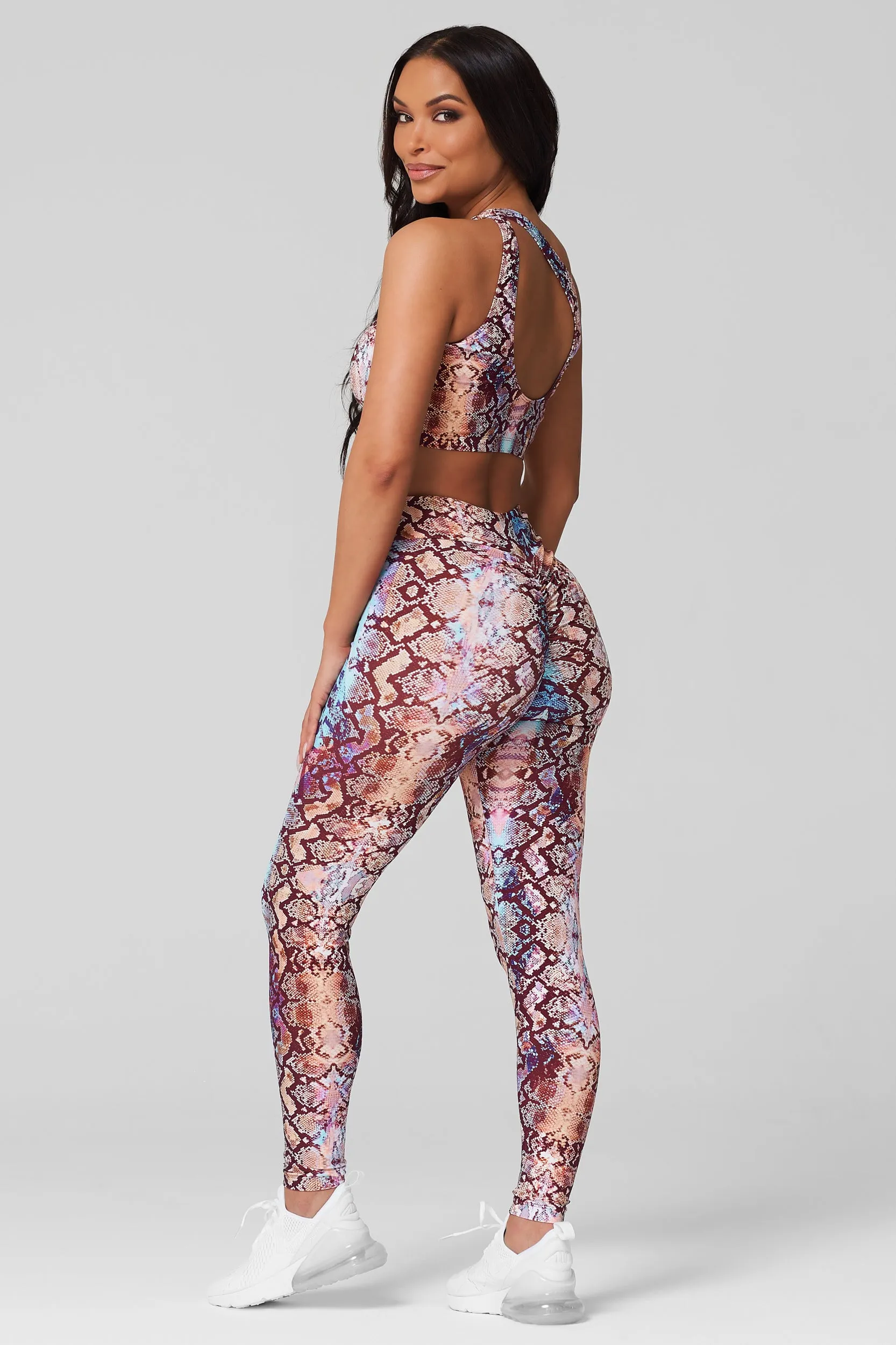 Cobra High Waist Scrunch Legging NonBindingEdges SlipResistantWaistband