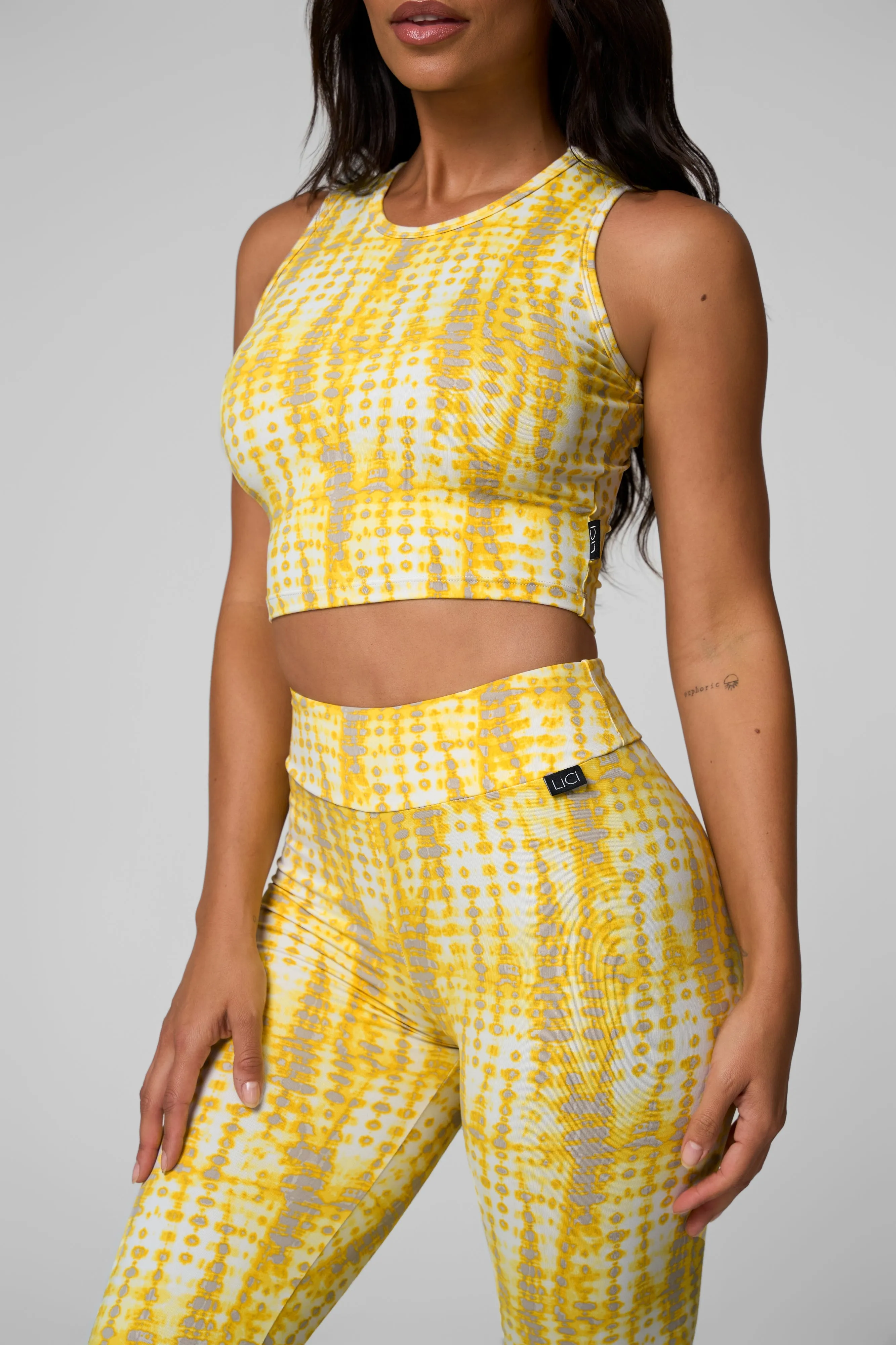 Elevate Tank Top Functional Fit QuickDrying Material