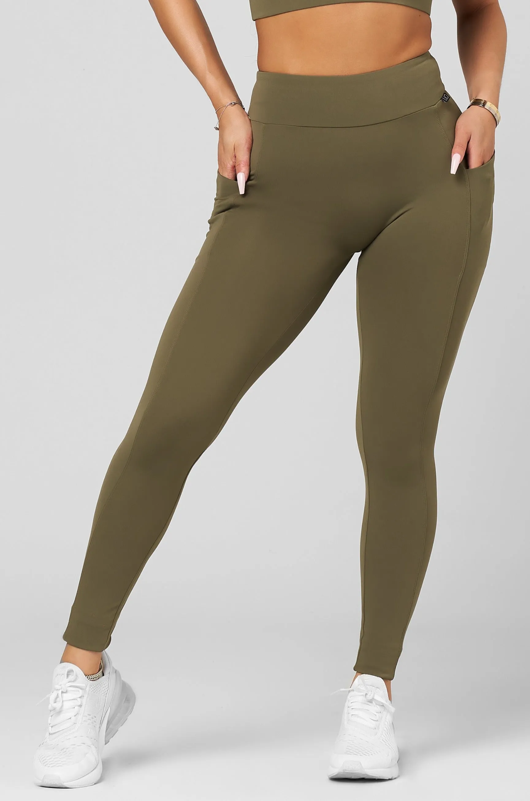 VersatileStyle Sage High Waist Scrunch Legging