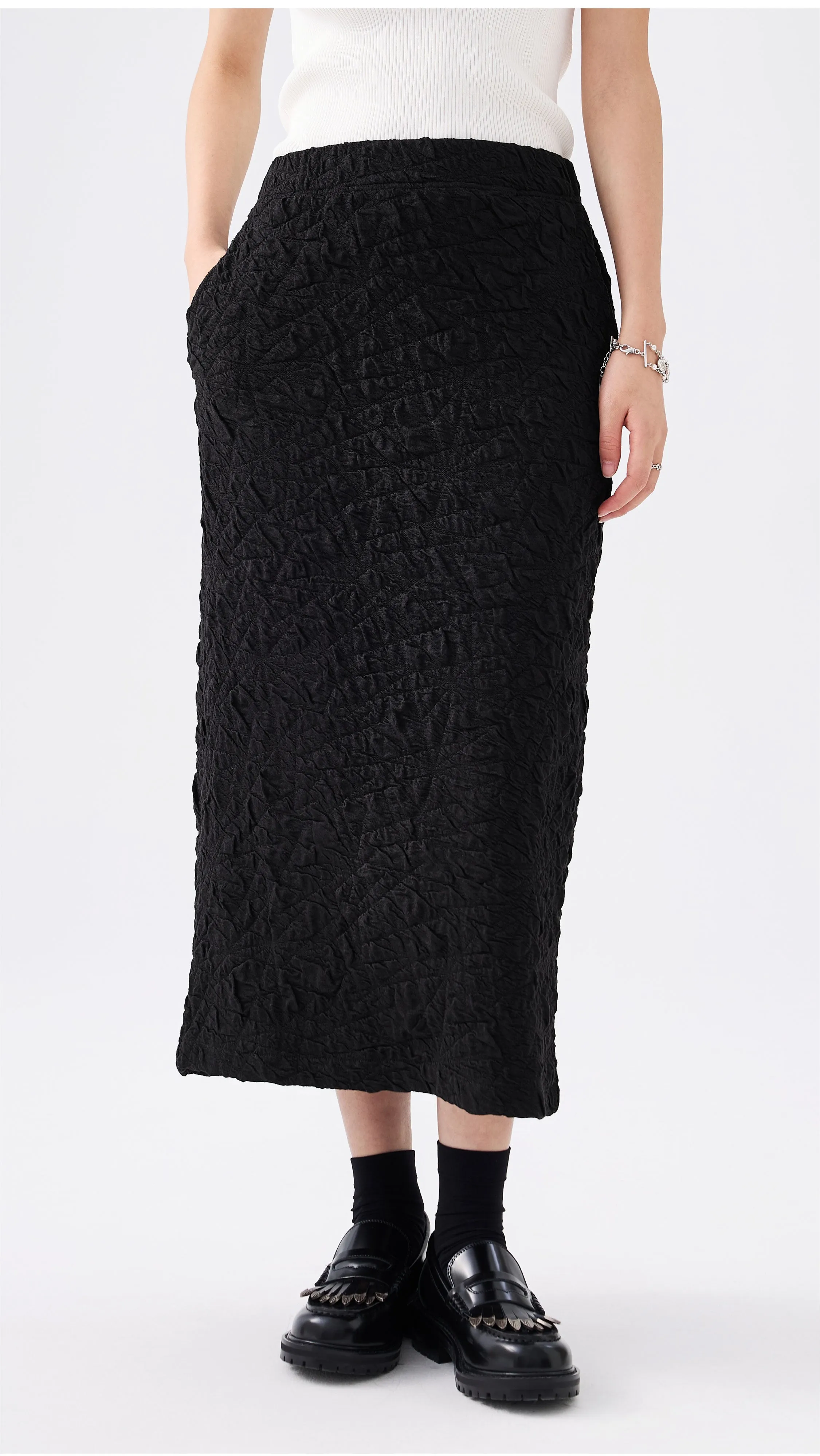 Seasonal Must Have Textural Pencil Skirt