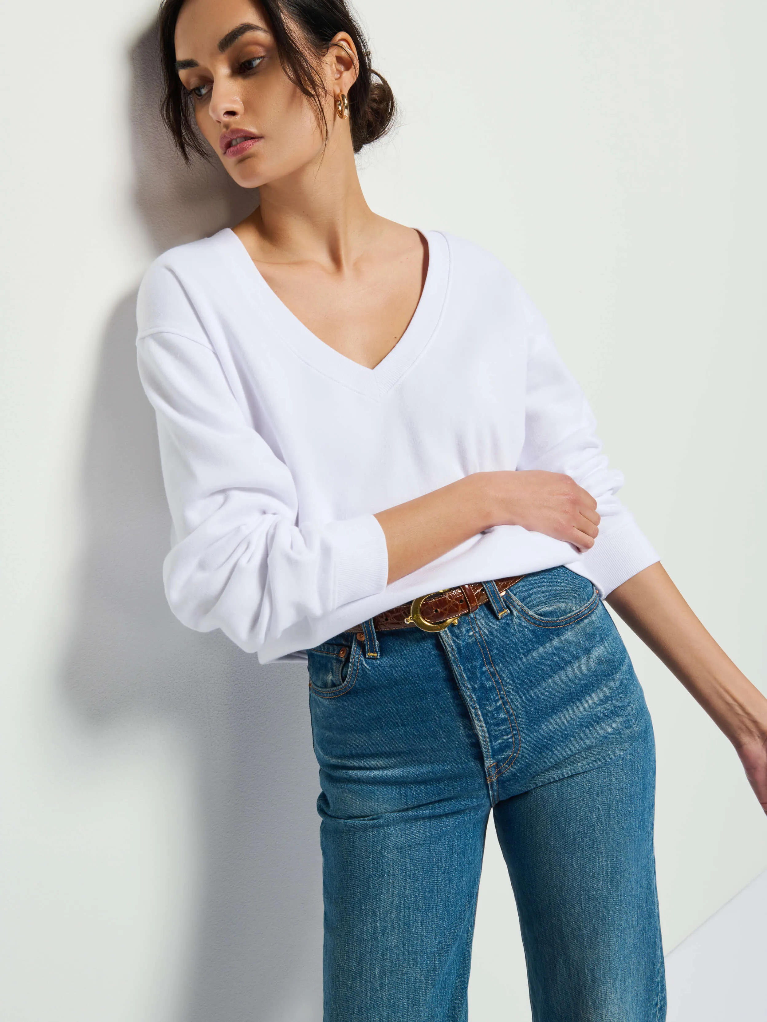 NonBindingEdges Lightweight Material Wyatt Sweatshirt