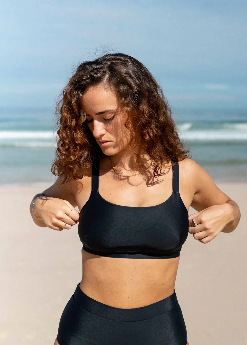 Black Crop Top Flexible Fit System Double Layer Lining