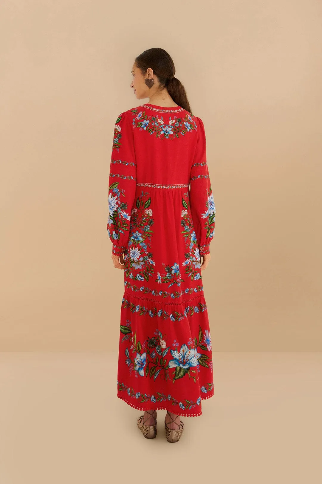 Vintage-inspired knee-length piece Elegant Vibe Red Sweet Bloom Bouquet LENZING? ECOVERO? Euroflax? Midi Dress