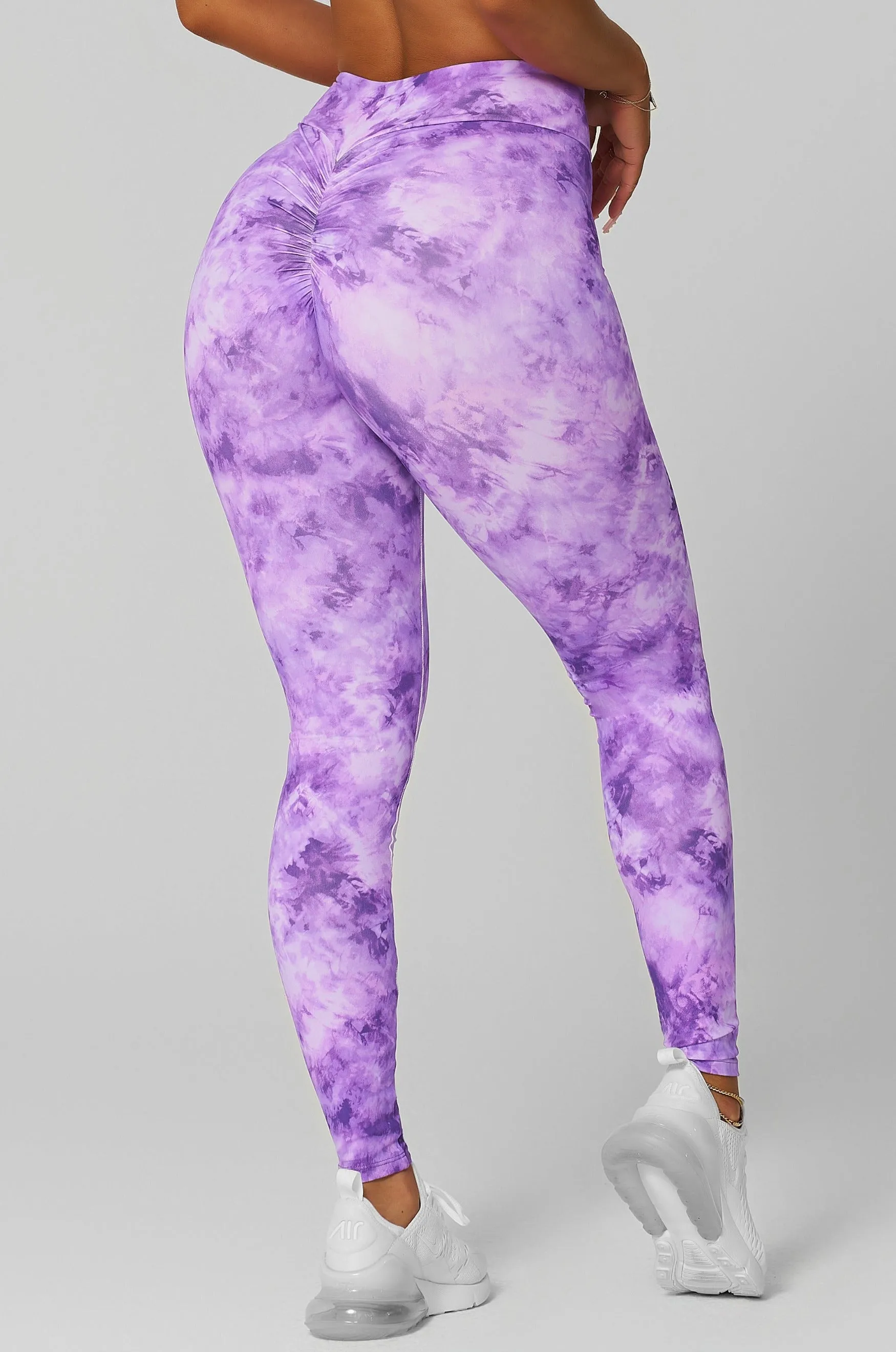 SoftTouch Texture Pure Fit Groove V-Cut Scrunch Legging