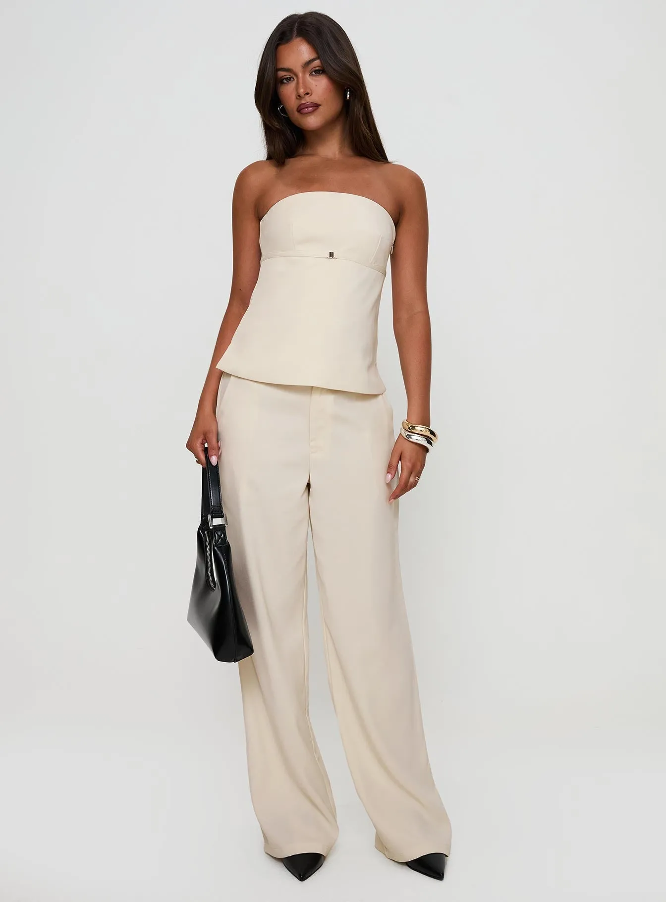 LightweightWeave Irresistible Strapless Top Cream