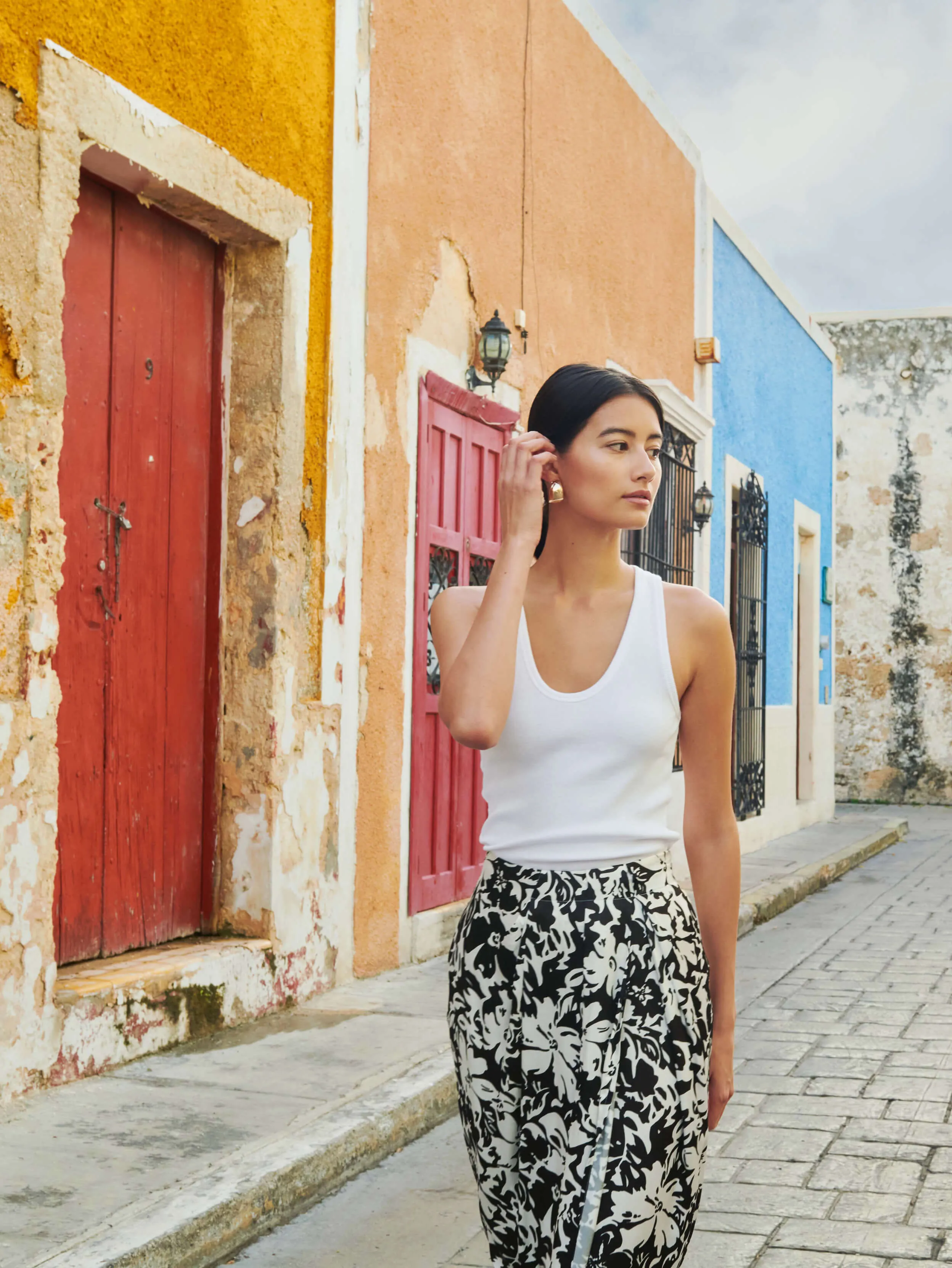 Suri Sarong Clean Cut