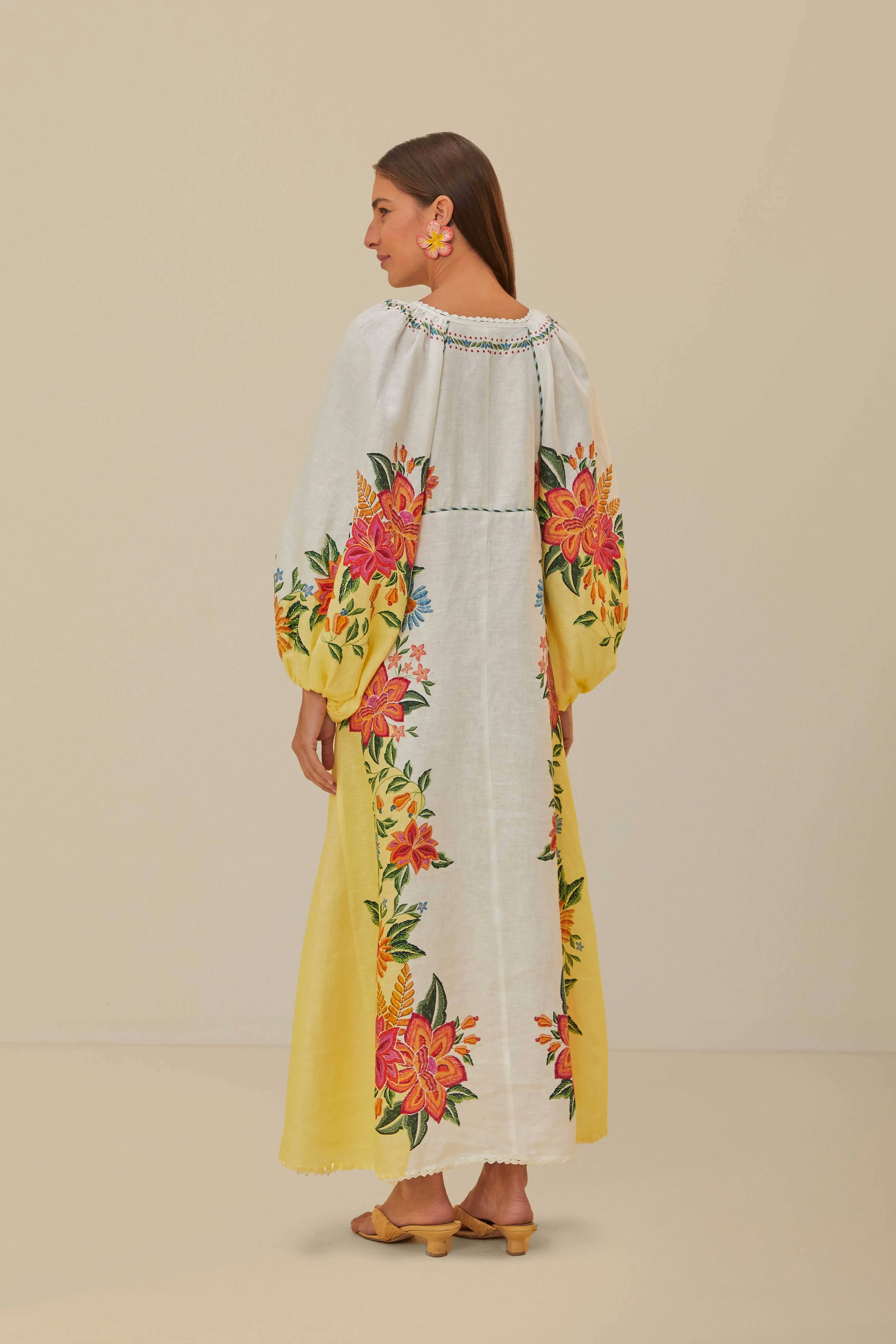 Minimal Line Off-White Bloom Garden Maxi Dress