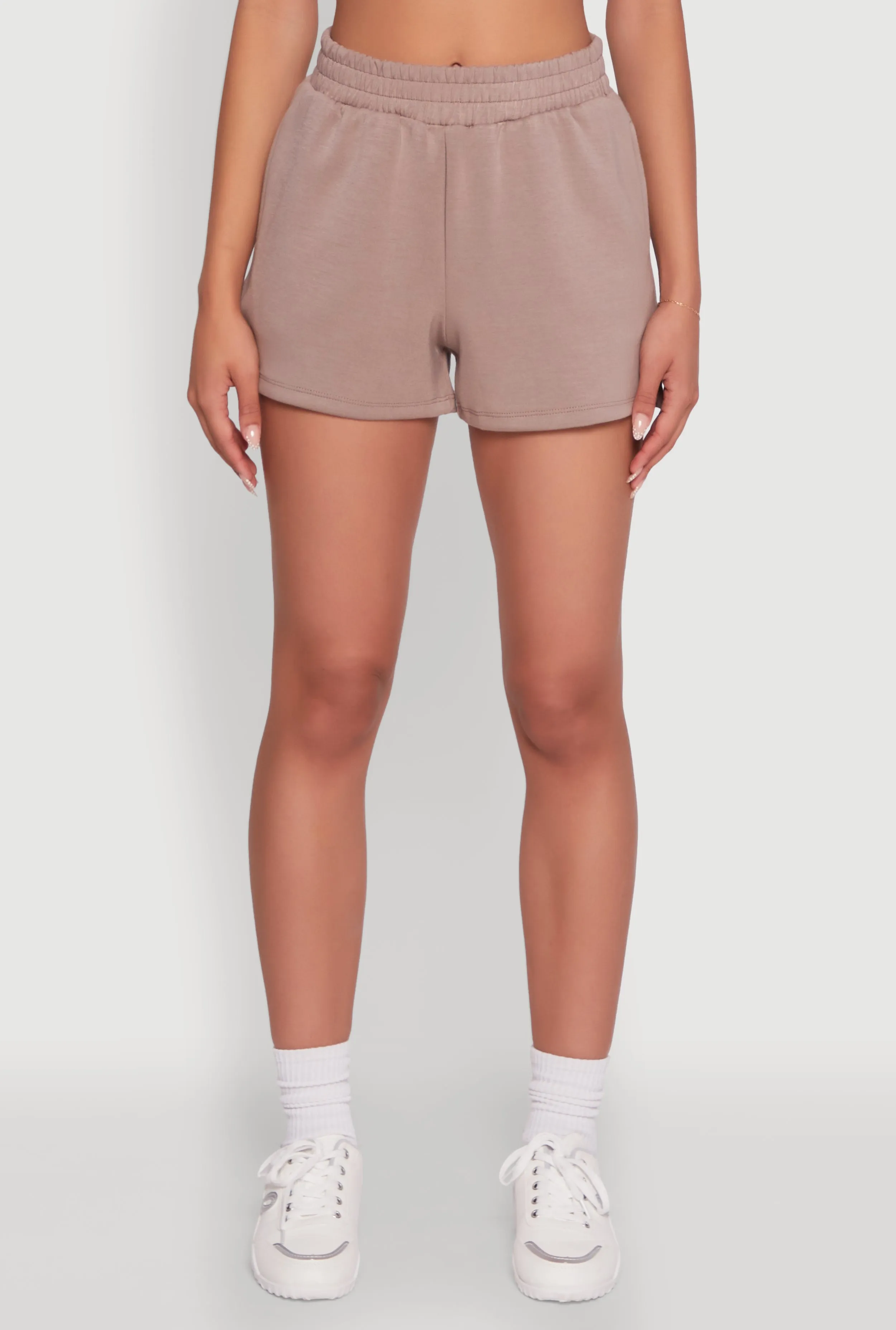 Wrinkle Resistant Material Compression Fit Elastic Waist Side Slit Sweatshorts