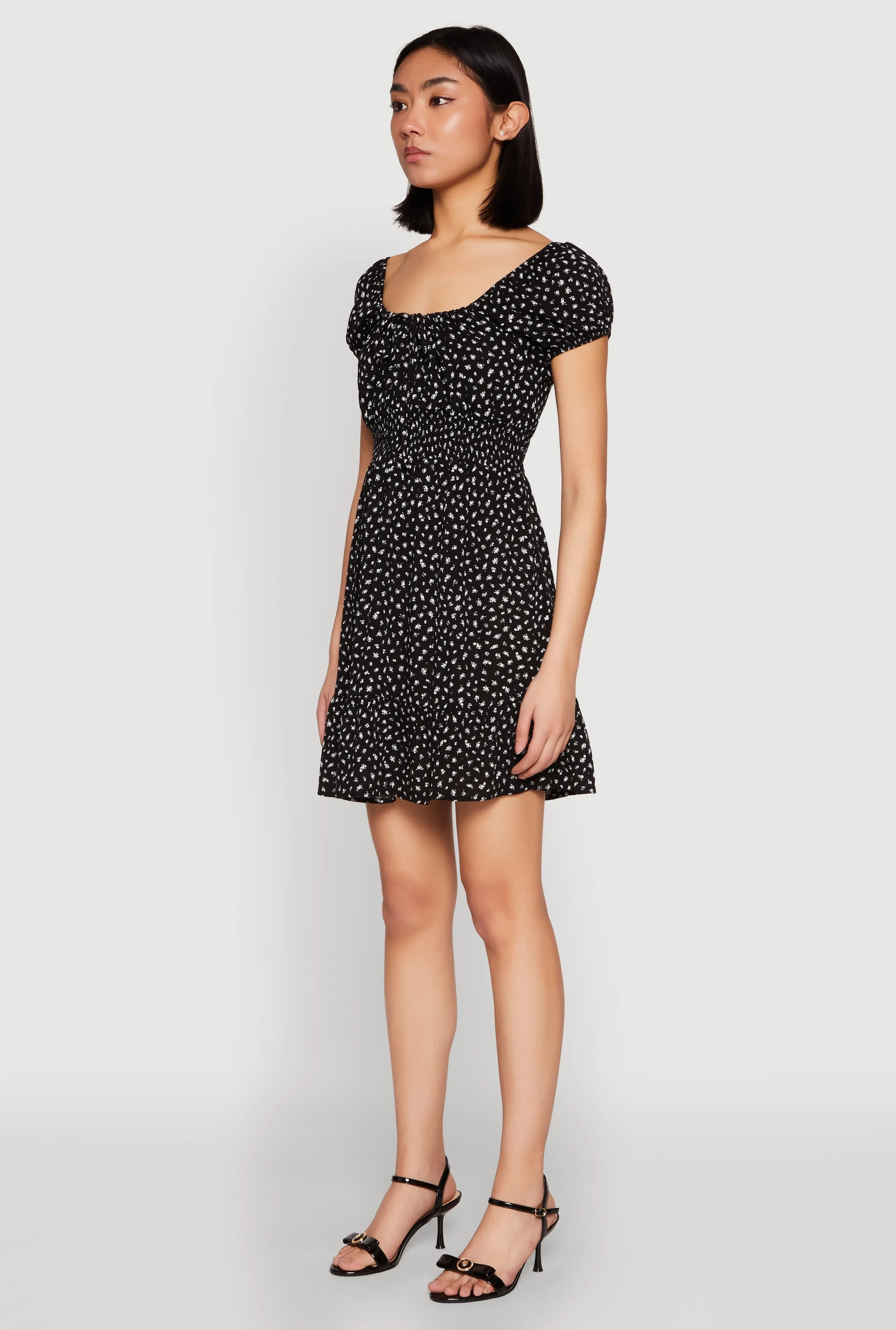 Trendy Vibe Party Beat Floral Peasant Mini Dress