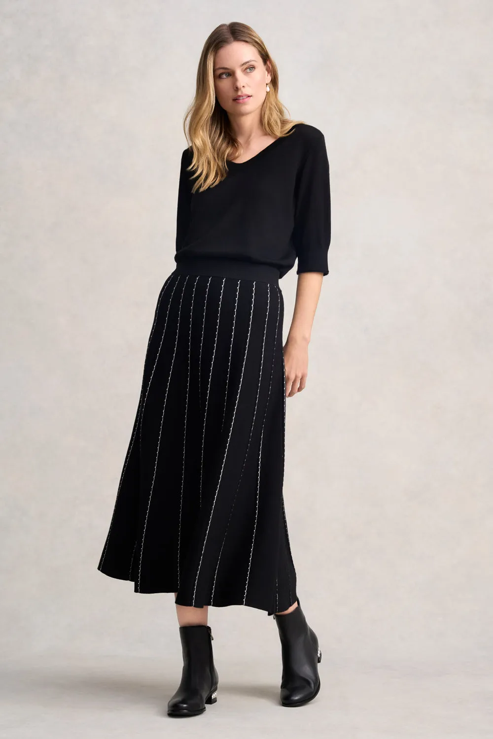 Knit Midi Skirt - Black Abstract Motif Holiday Travel
