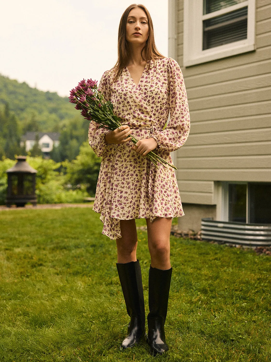 Floral Fit & Flare Mini Chiffon Dress Flattering wear