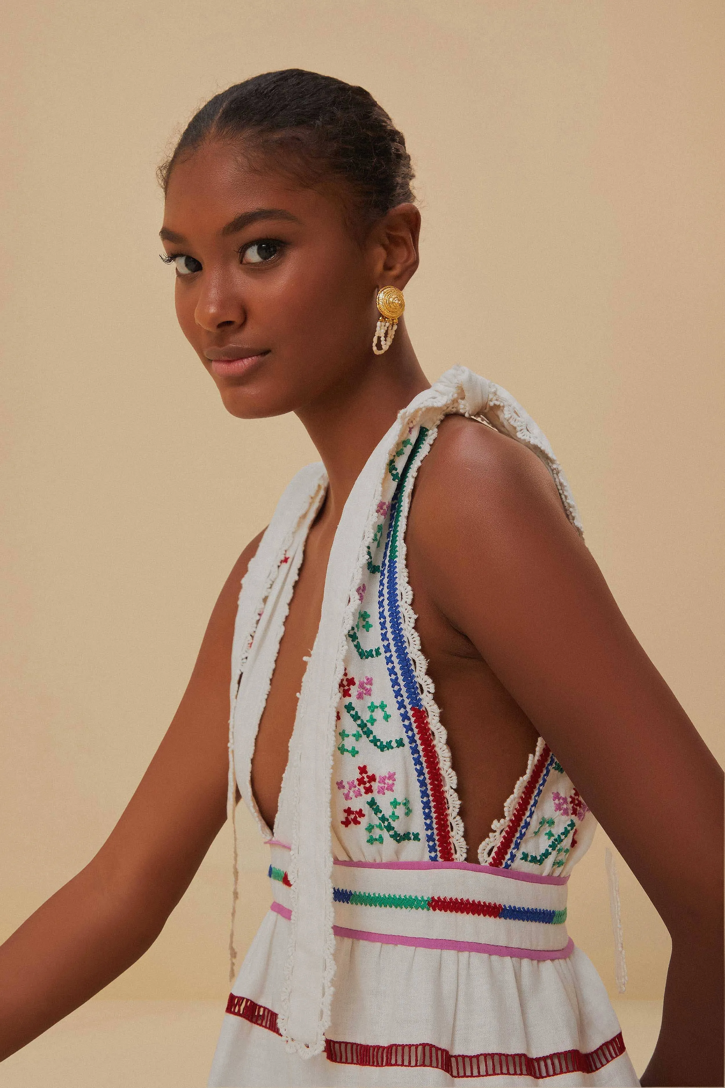 Casual yet chic floor-length dress Off-White Embroidered Maxi Dress