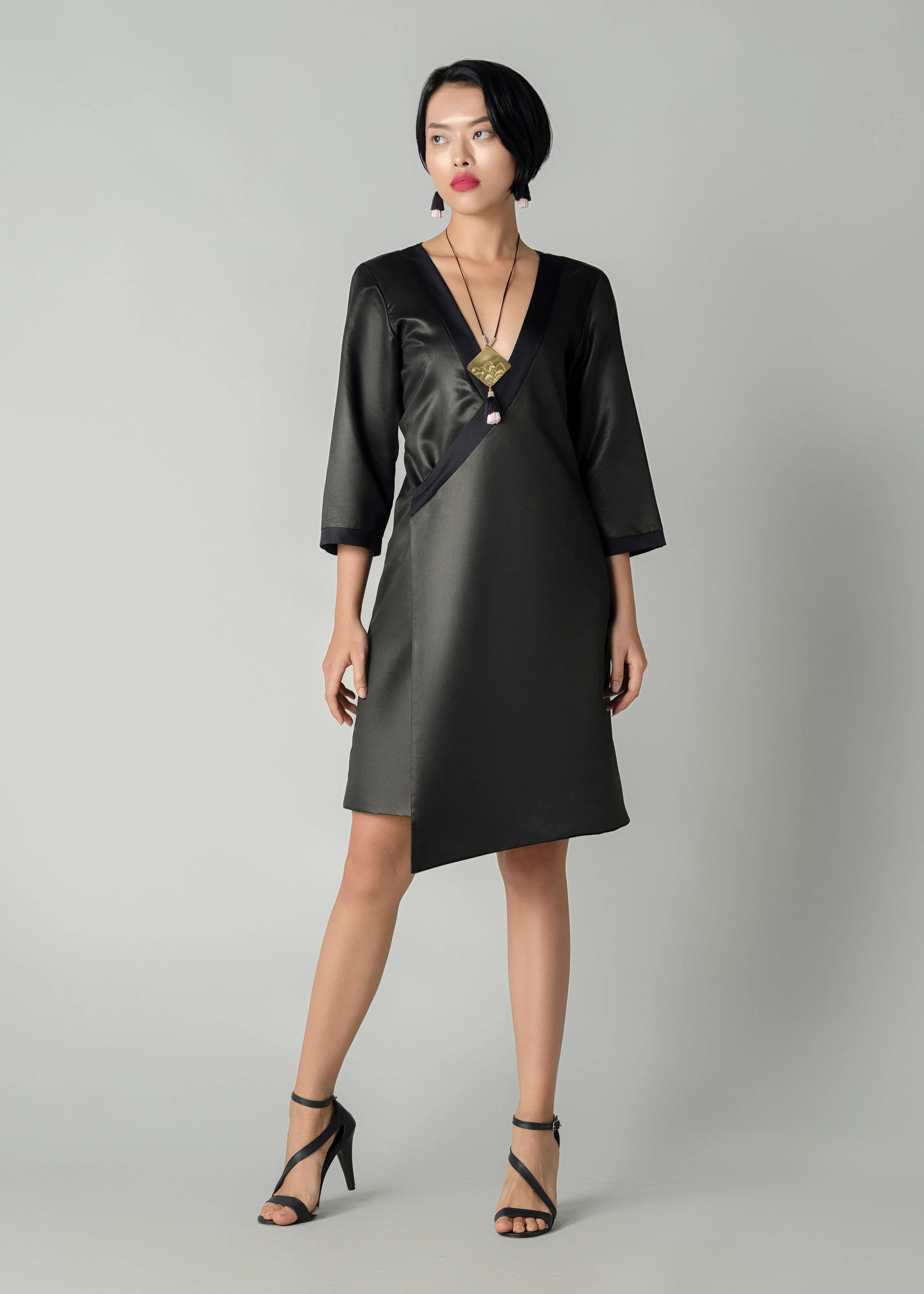 LACQUER PELICAN - LANH MY A Soft Inner Lining Aura Core