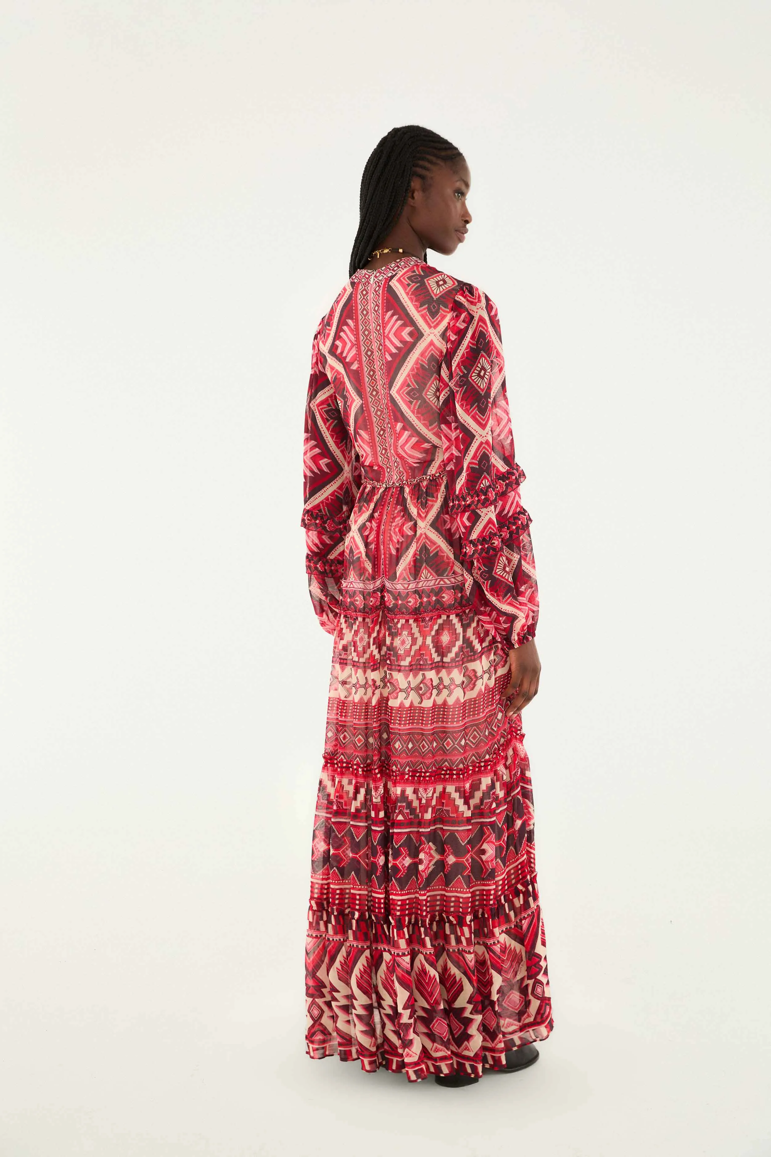 Wave Crest This dress works effortlessly for a variety of events providing both comfort and style Red Graphic Ainika Belted Tiered Maxi Dress
