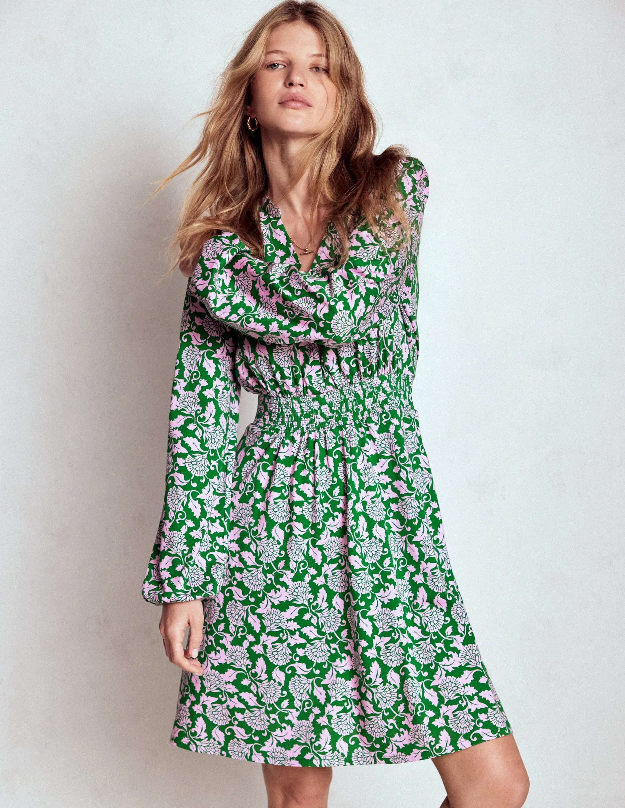 Pop Light Edge Pop Sarah Short Jersey Dress-Rich Emerald, Ornate Vine