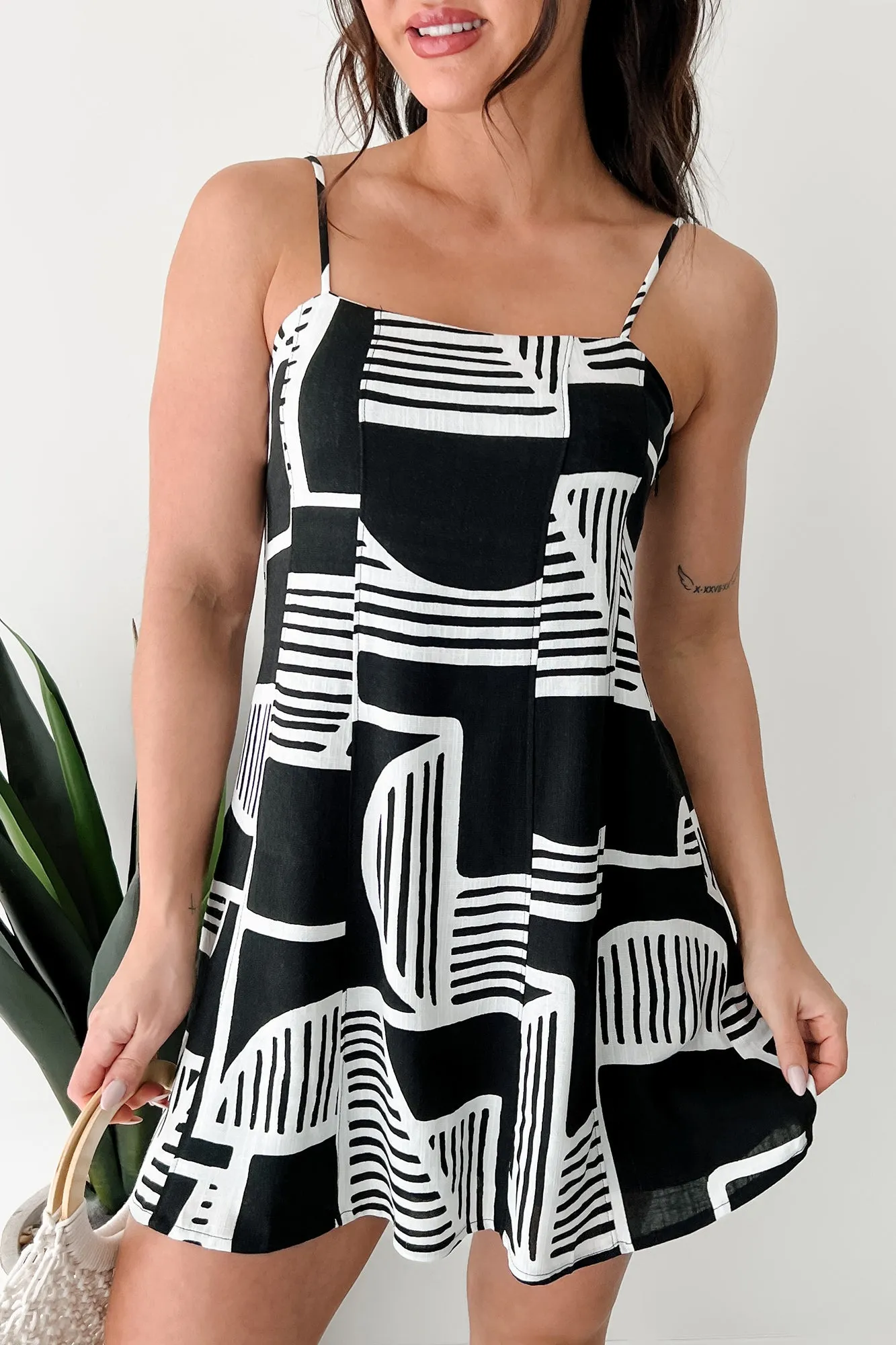 Let's Explore Sleeveless Abstract Mini Dress (Black) Trendy Appeal Casual Fashion Look