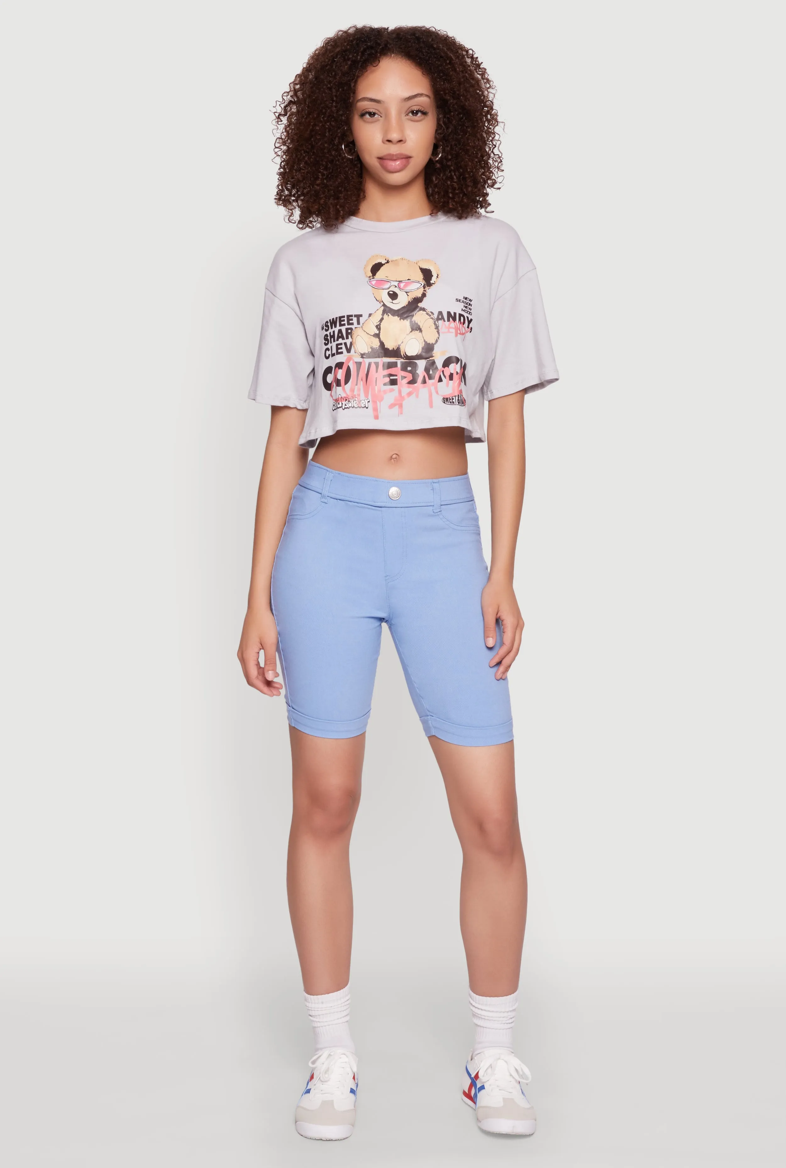 Chill Comfort Comeback Bear Graphic Cropped Tee