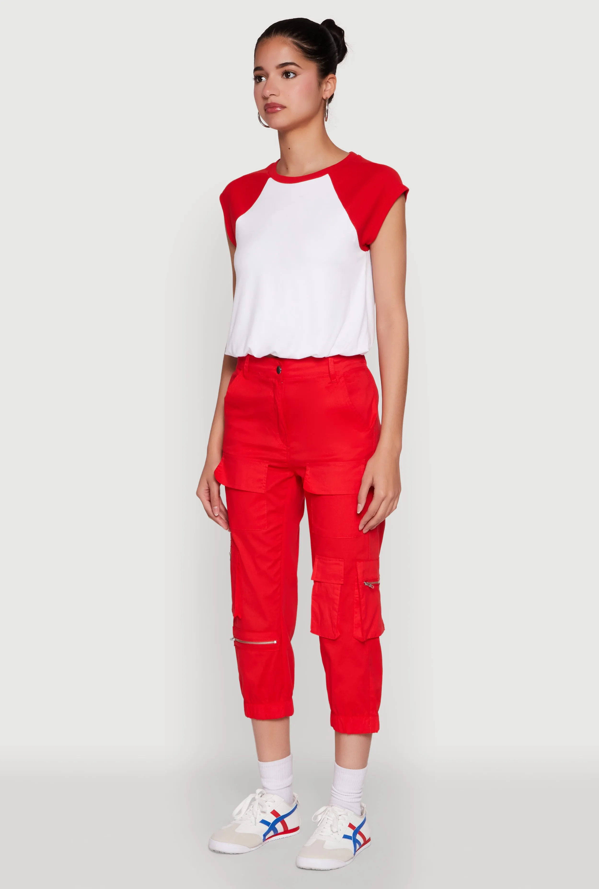 Round neck simplicity Madden Girl Raglan Sleeve Bubble Hem Crop Top