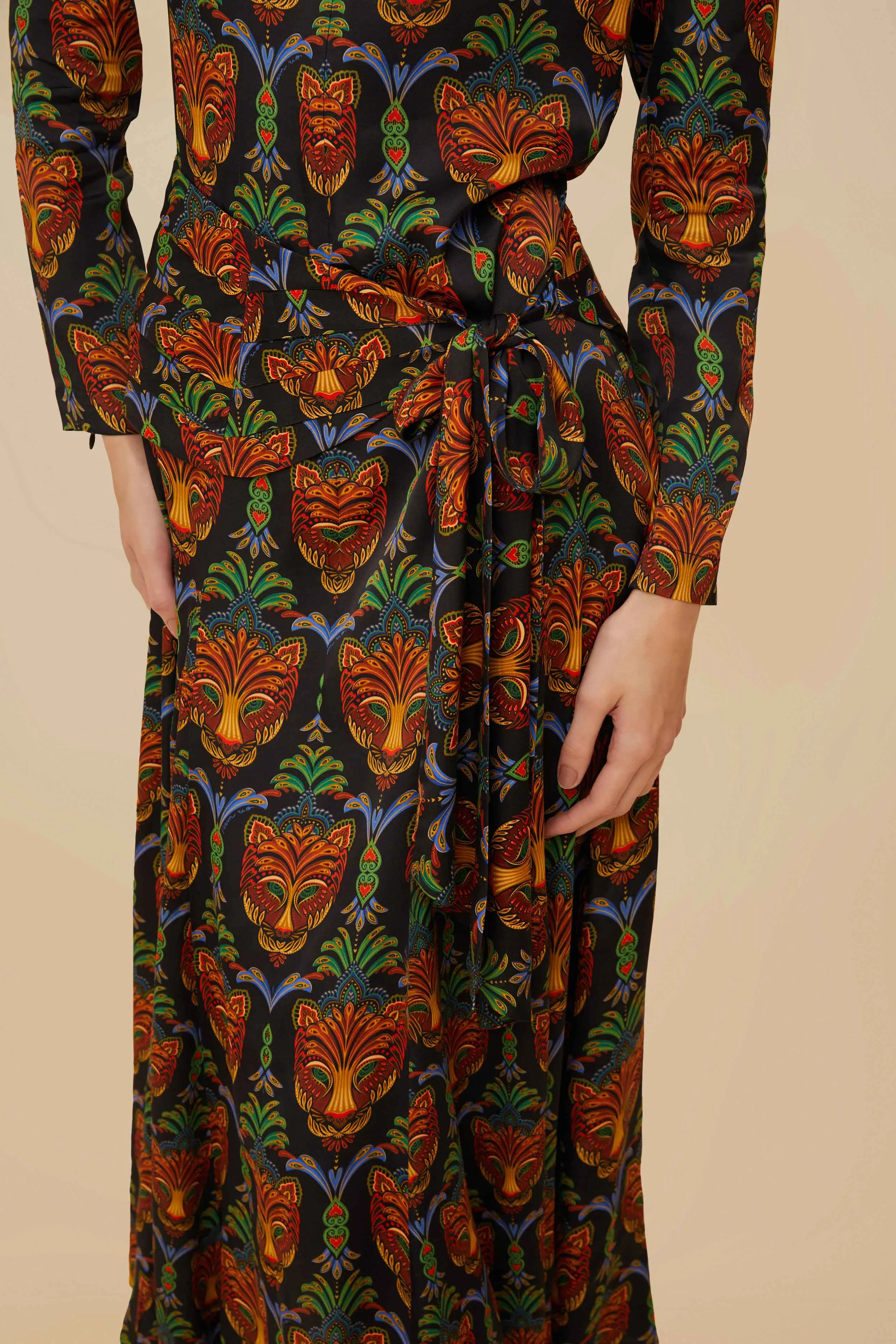 Black Boho Panther LENZING? ECOVERO? Viscose Midi Dress Wood Scent Practical yet fashionable midi