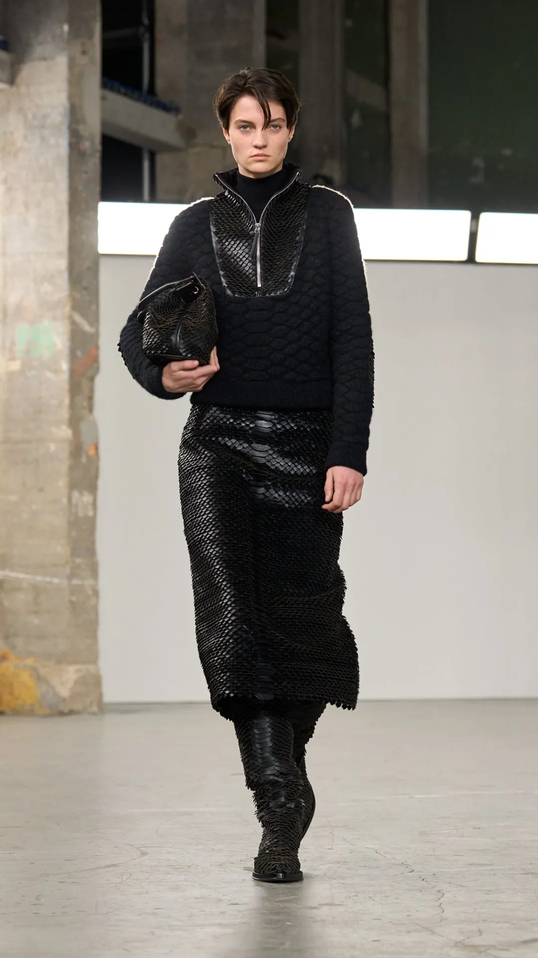 Antia Midi Skirt in Black Leather Snake Scales tech fabric