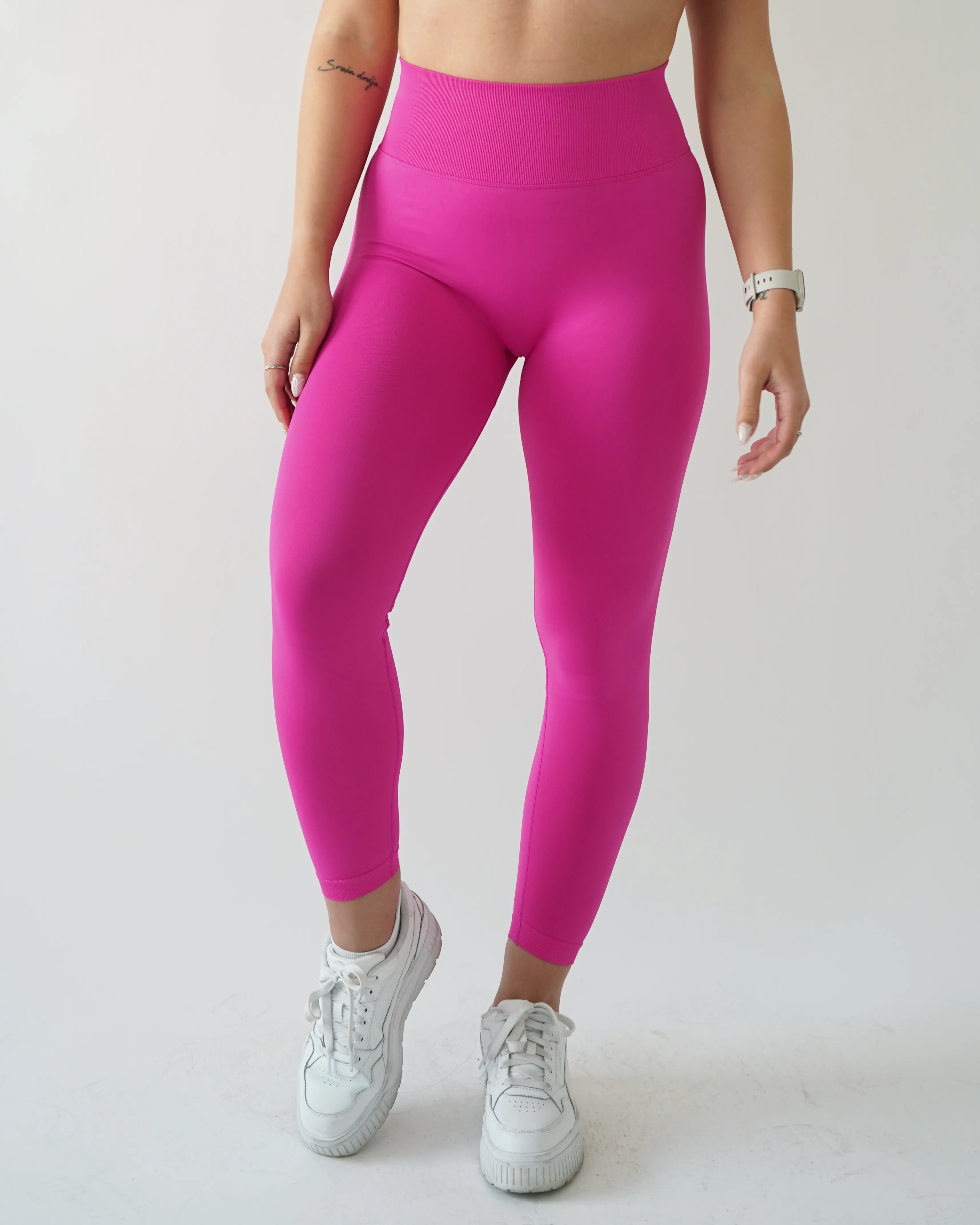 Tagless Labeling Enhance Contour Leggings 27" - Magenta