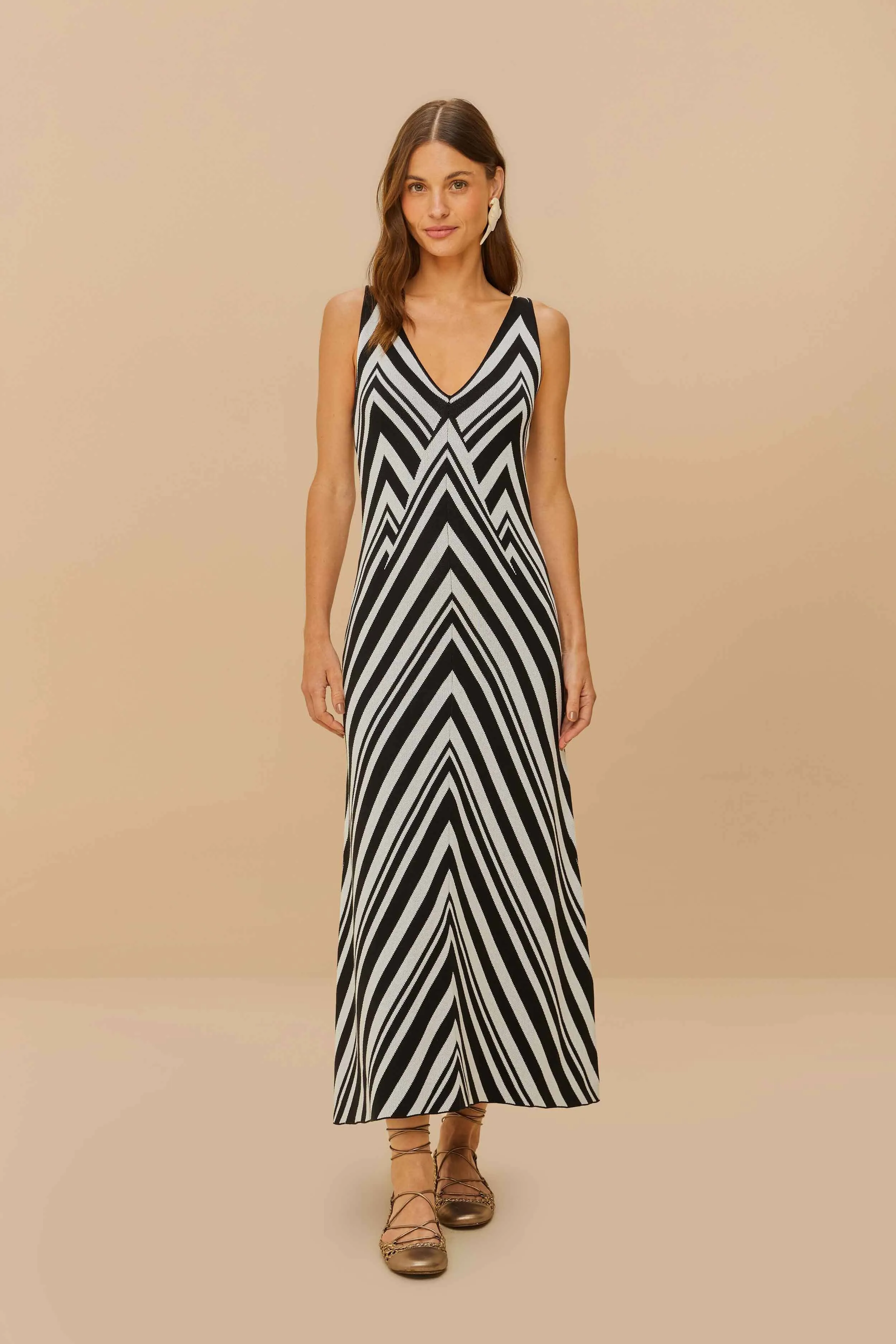 Comfortable Cut Feminine casual piece Black And White Stripes Knit Midi Dress