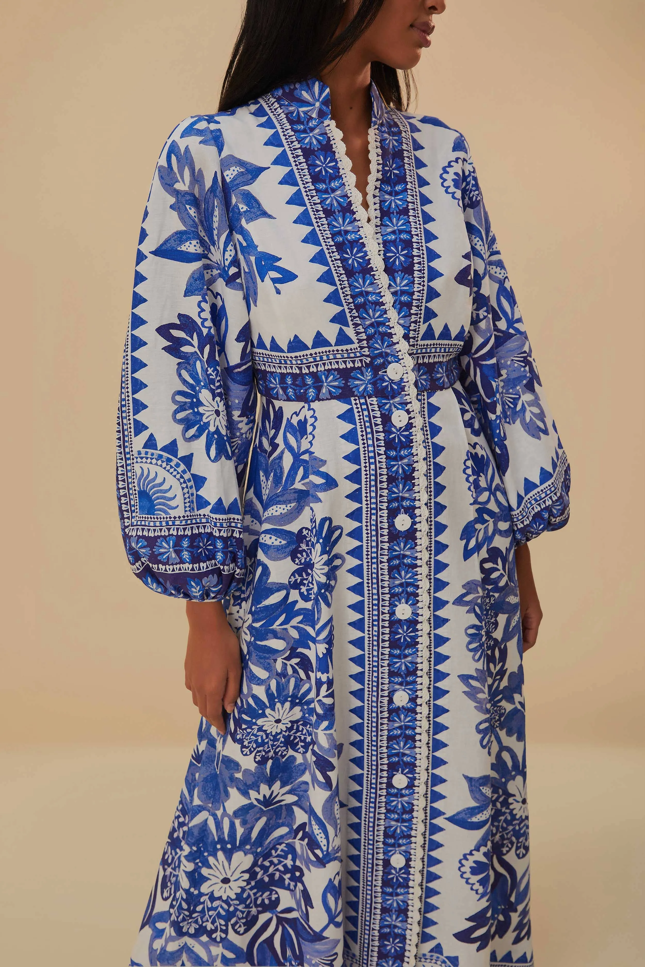 The versatile design of this maxi dress makes it perfect for a variety of occasions Italian Ease Off-White Flora Tapestry Lenzing? Ecovero? Euroflax? Maxi Dress