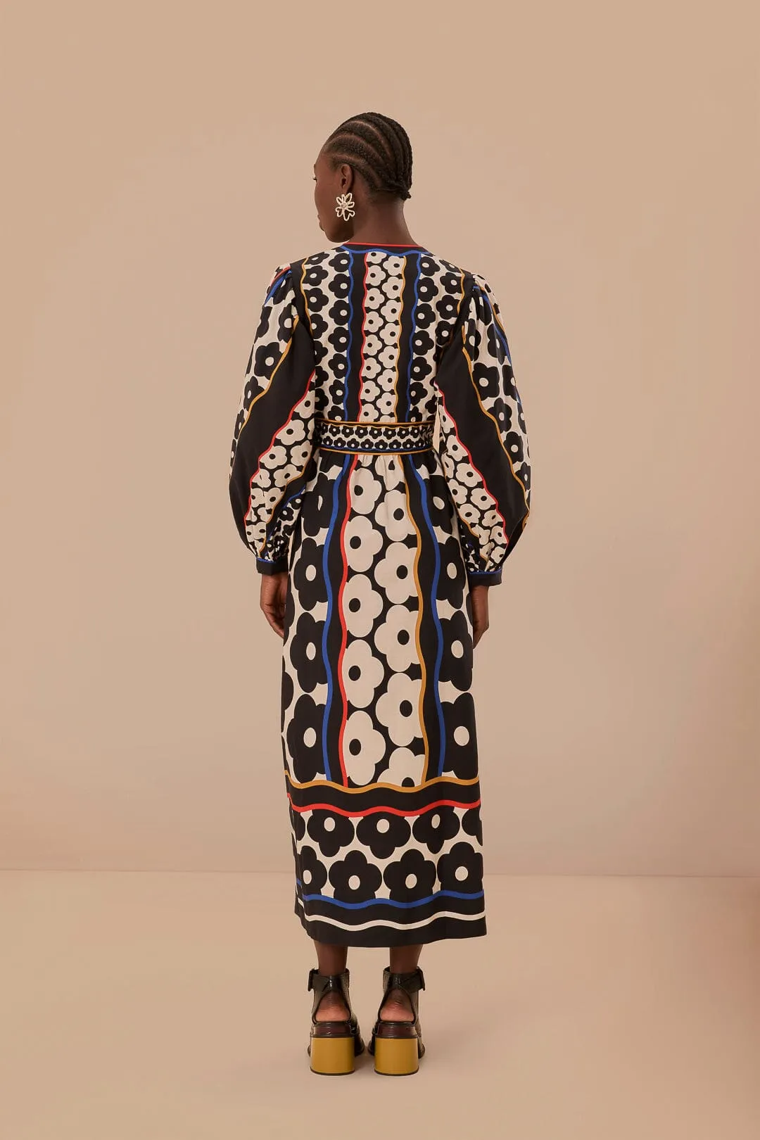 Fringe Glow Photo Time Black Farm Daisy Plunging Neck Maxi Dress