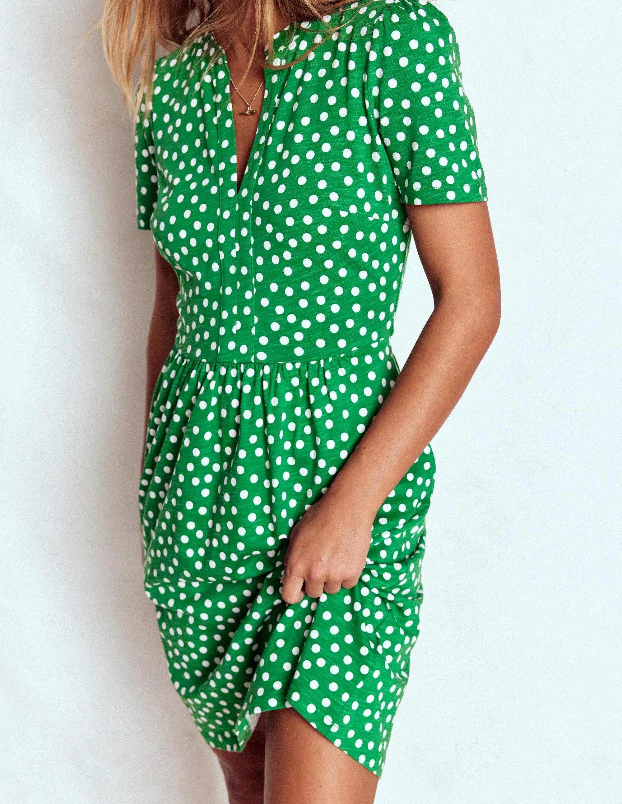 Floral design Trend Star Naomi Short Sleeve Dress-Highland Green, Painted Dot