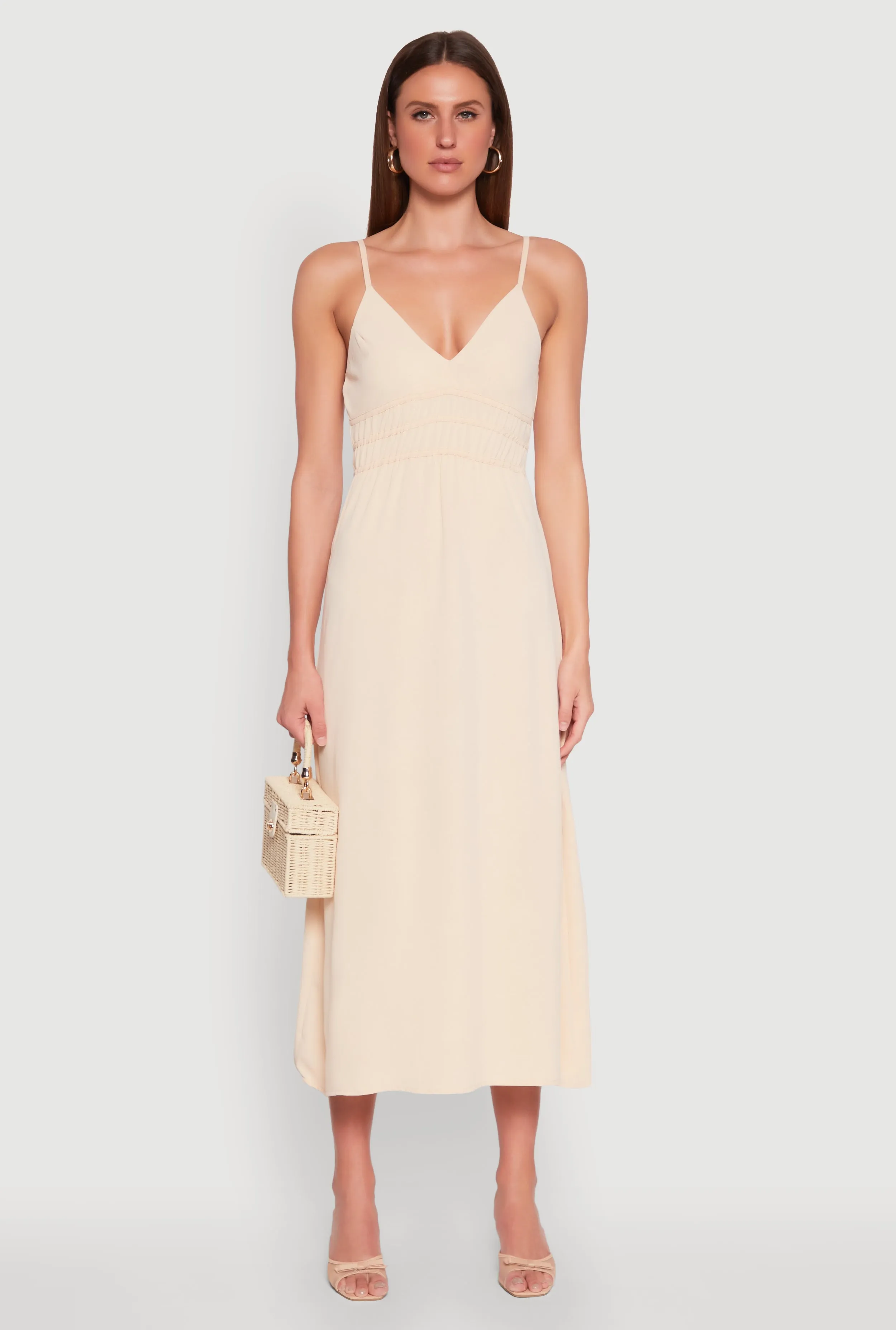 V Neck Empire Waist Maxi Dress With its simple silhouette this maxi dress offers a flattering look for all body types Sequin Glow