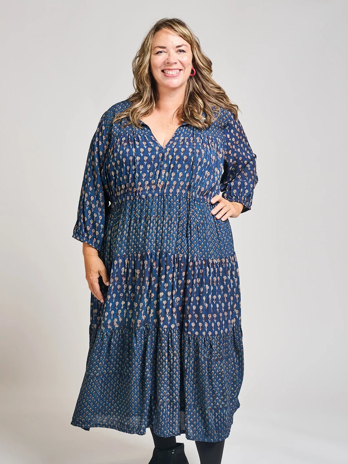 Adriana Plus Size Dress - Midnight Floral Mix Breathable knit