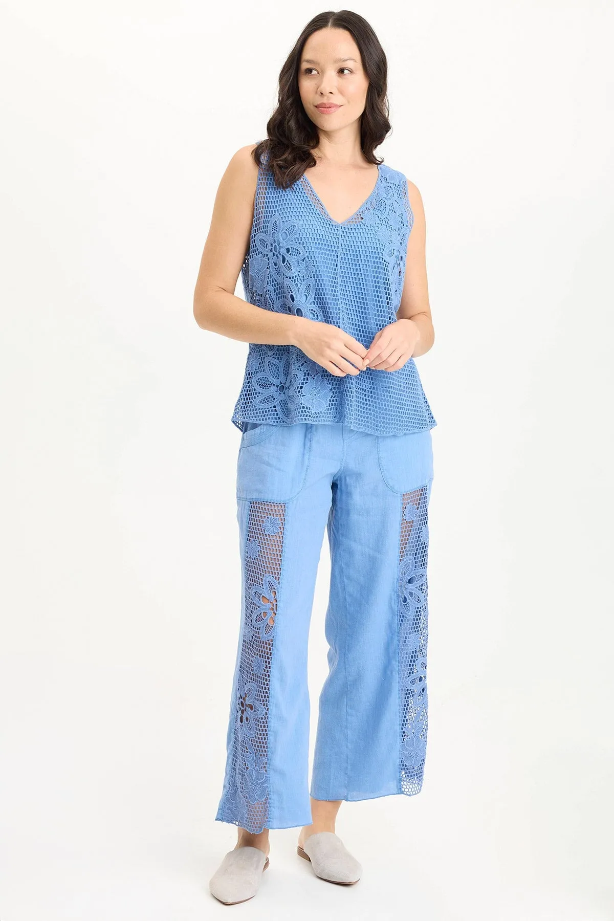 Chariss Crochet V-Neck Tank Top Story Glow